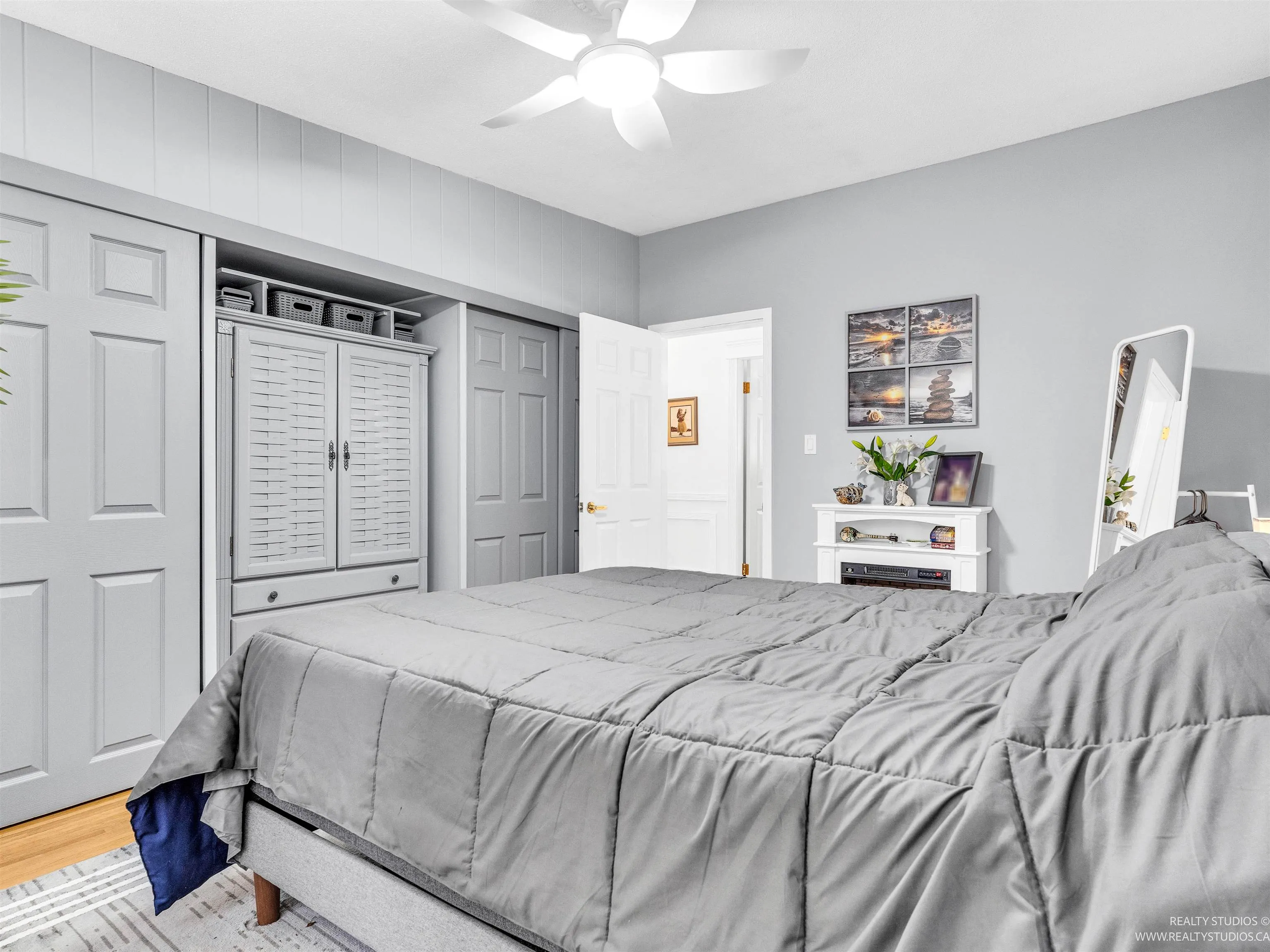 2990 Eddystone Crescent
