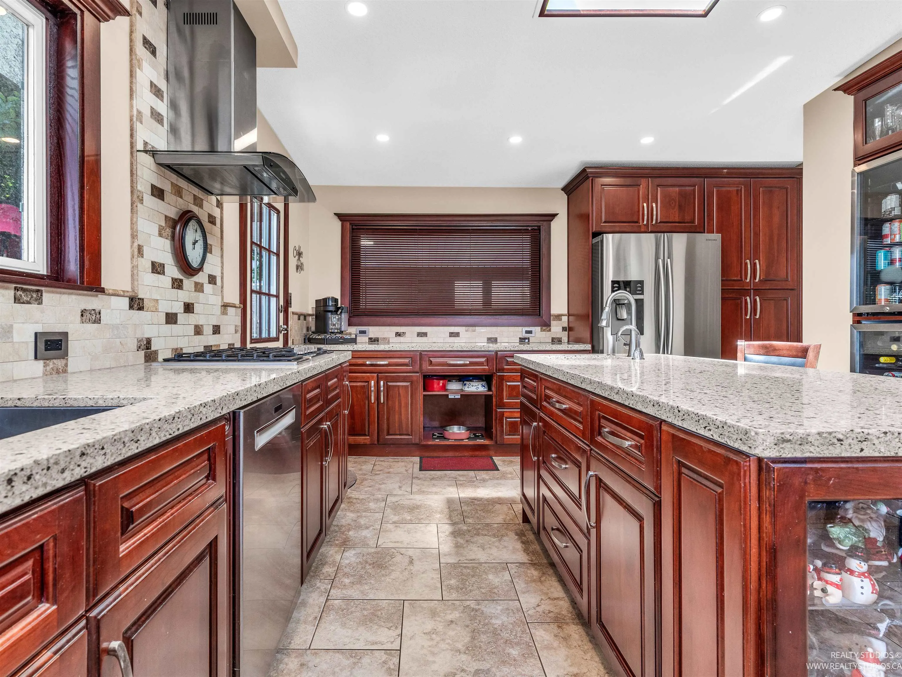 2990 Eddystone Crescent