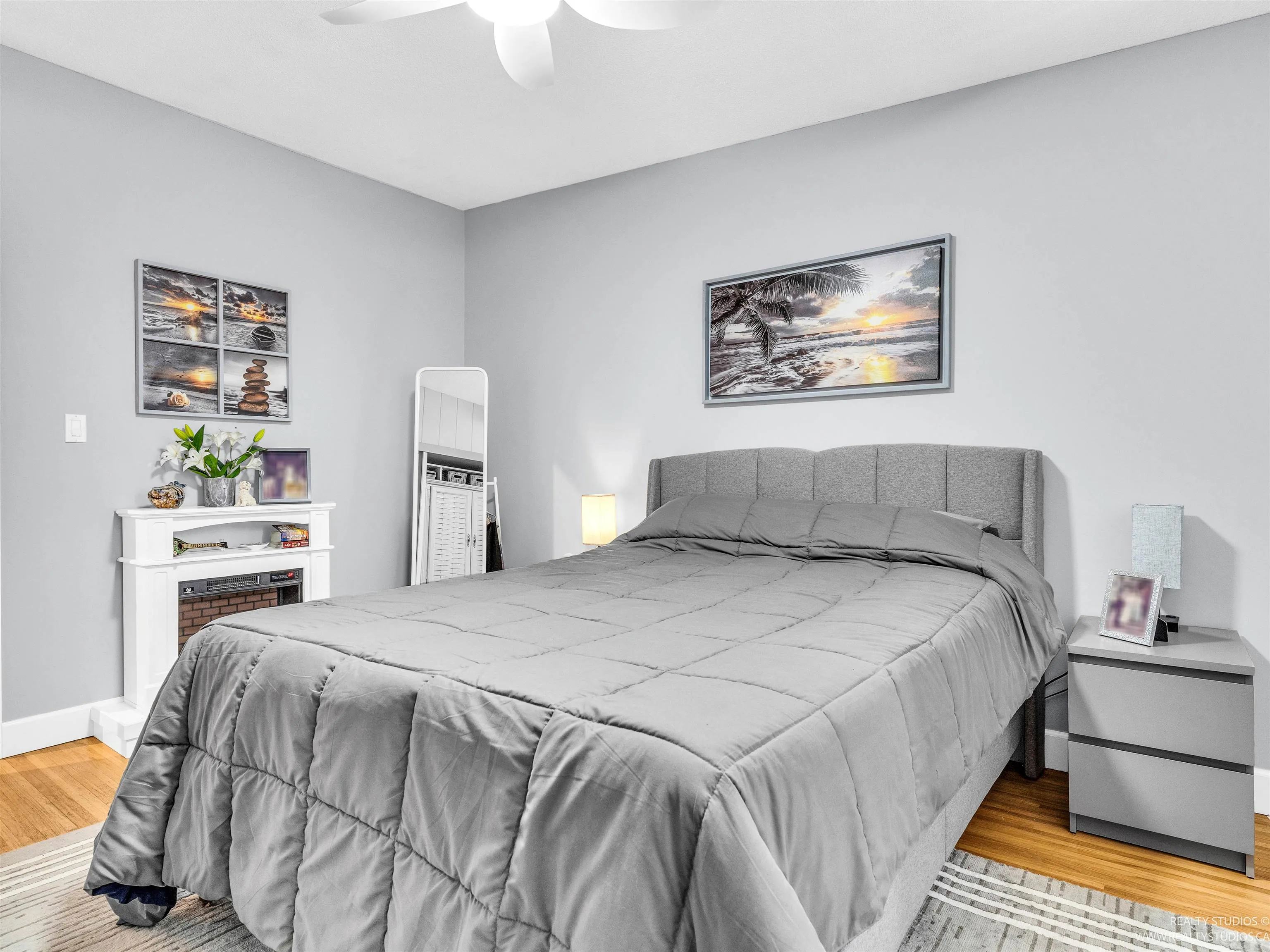 2990 Eddystone Crescent