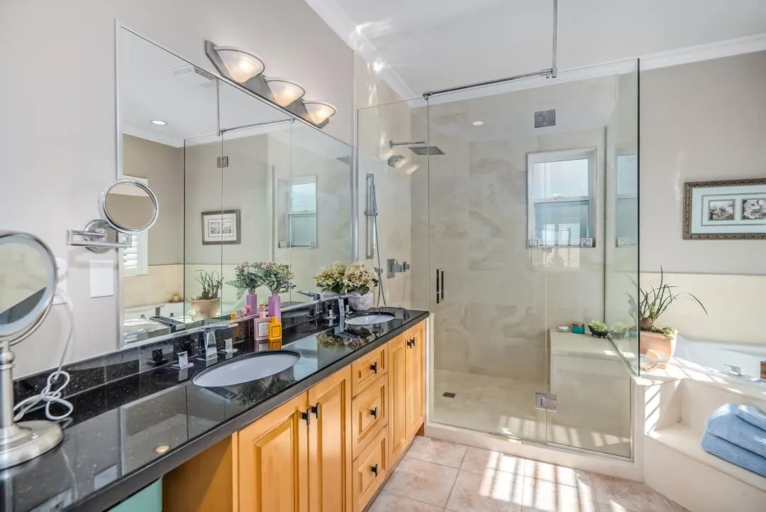 14433 Sunset Lane