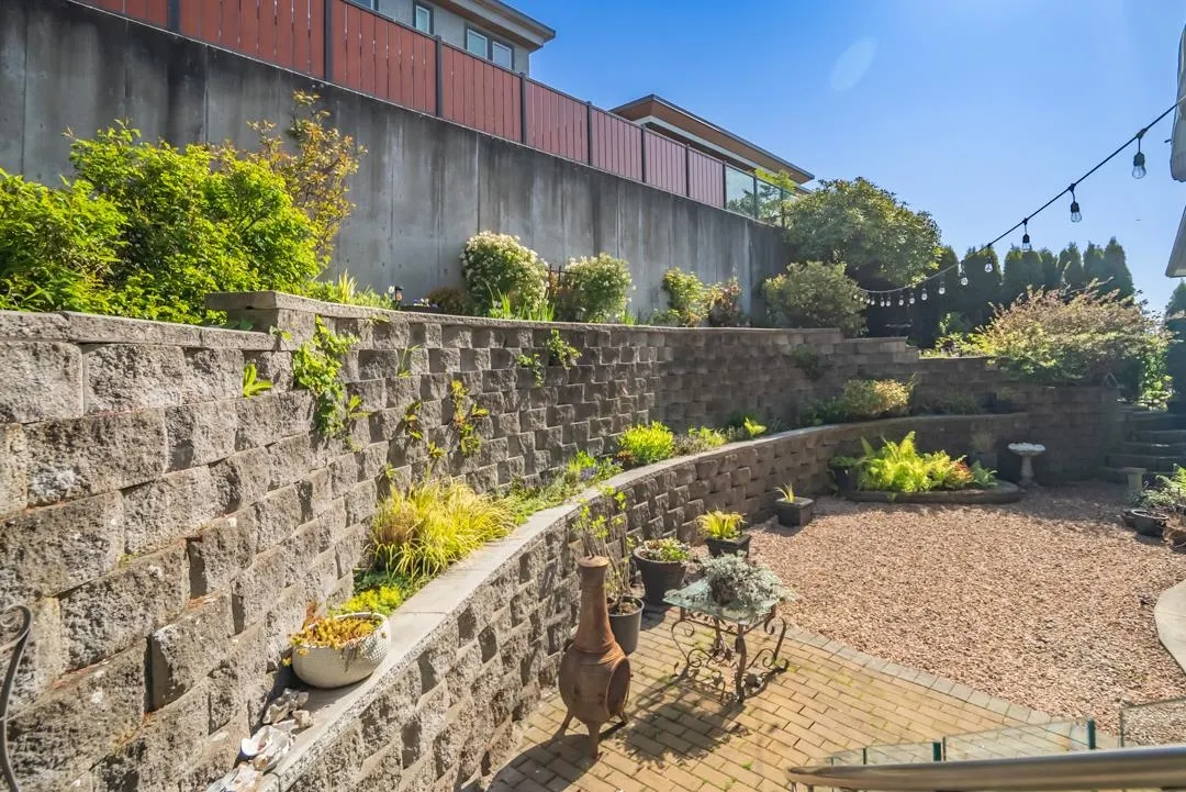 14433 Sunset Lane