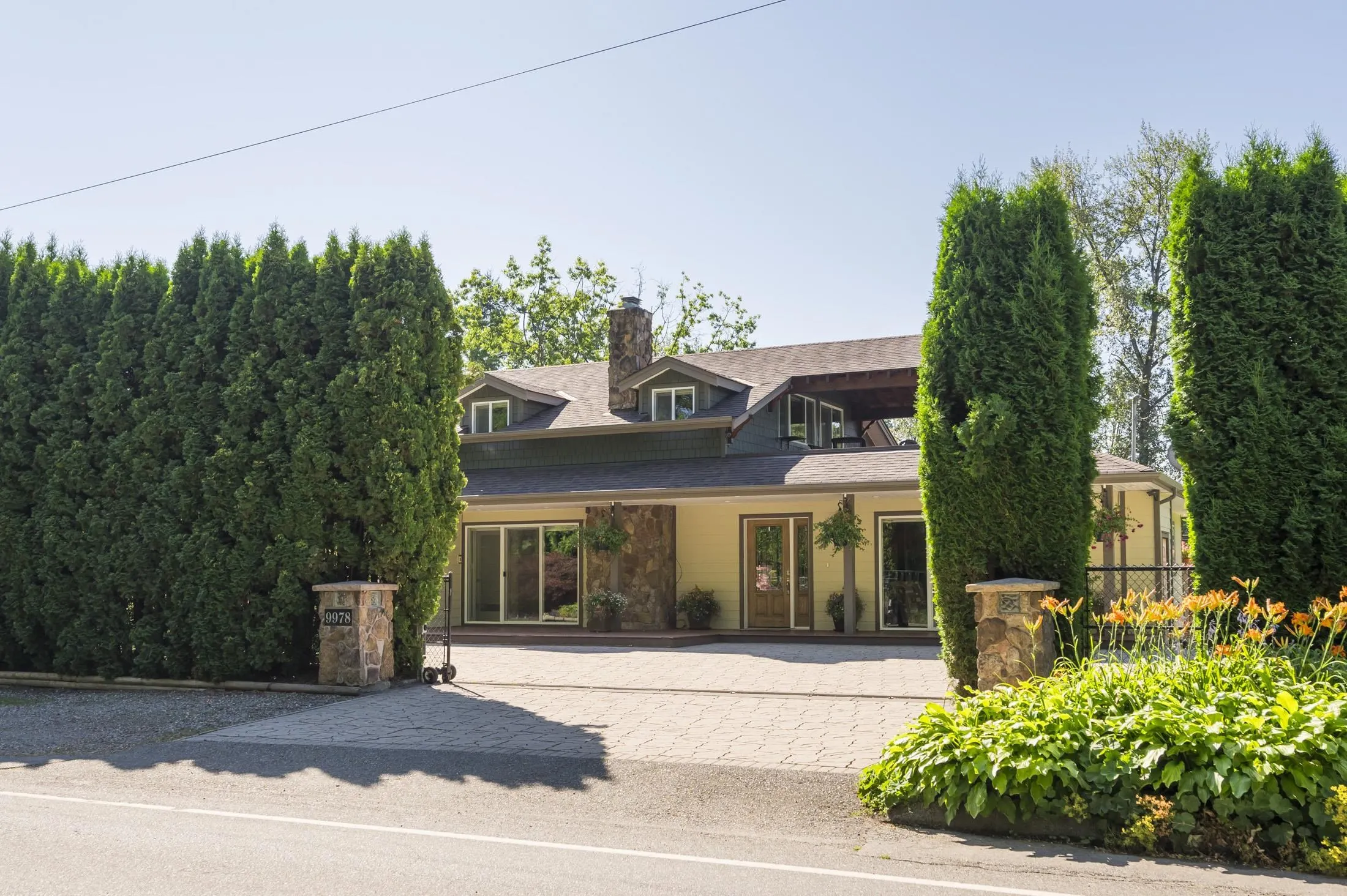 9978 Allard Crescent