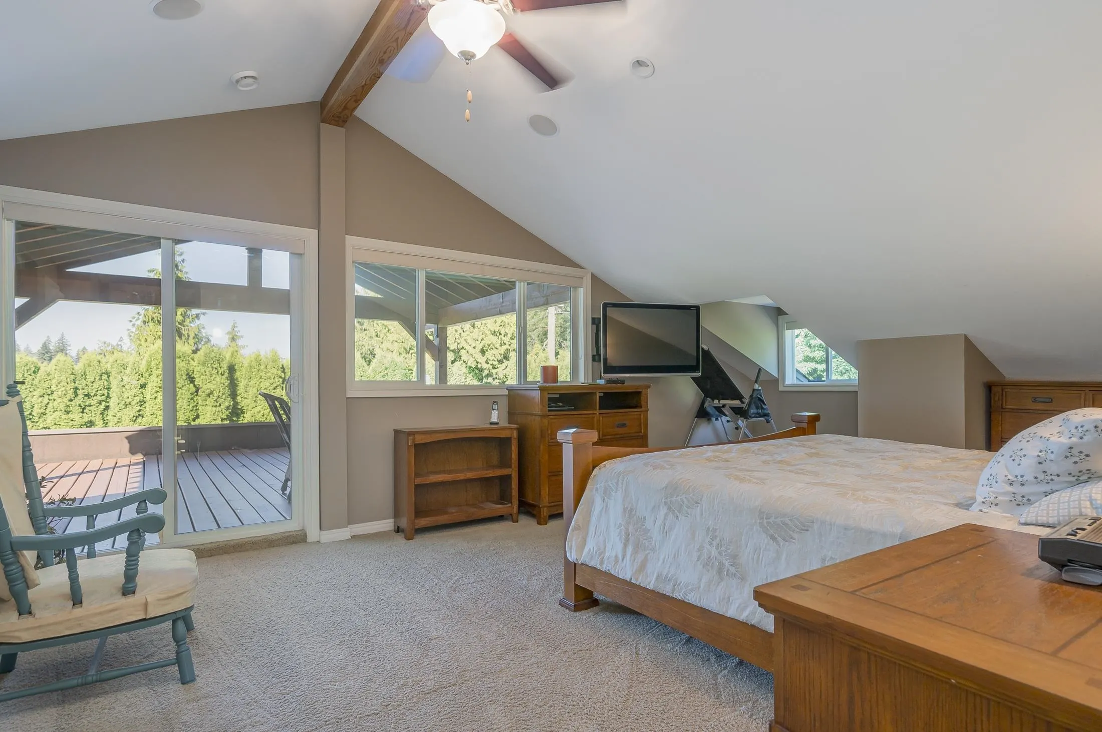 9978 Allard Crescent