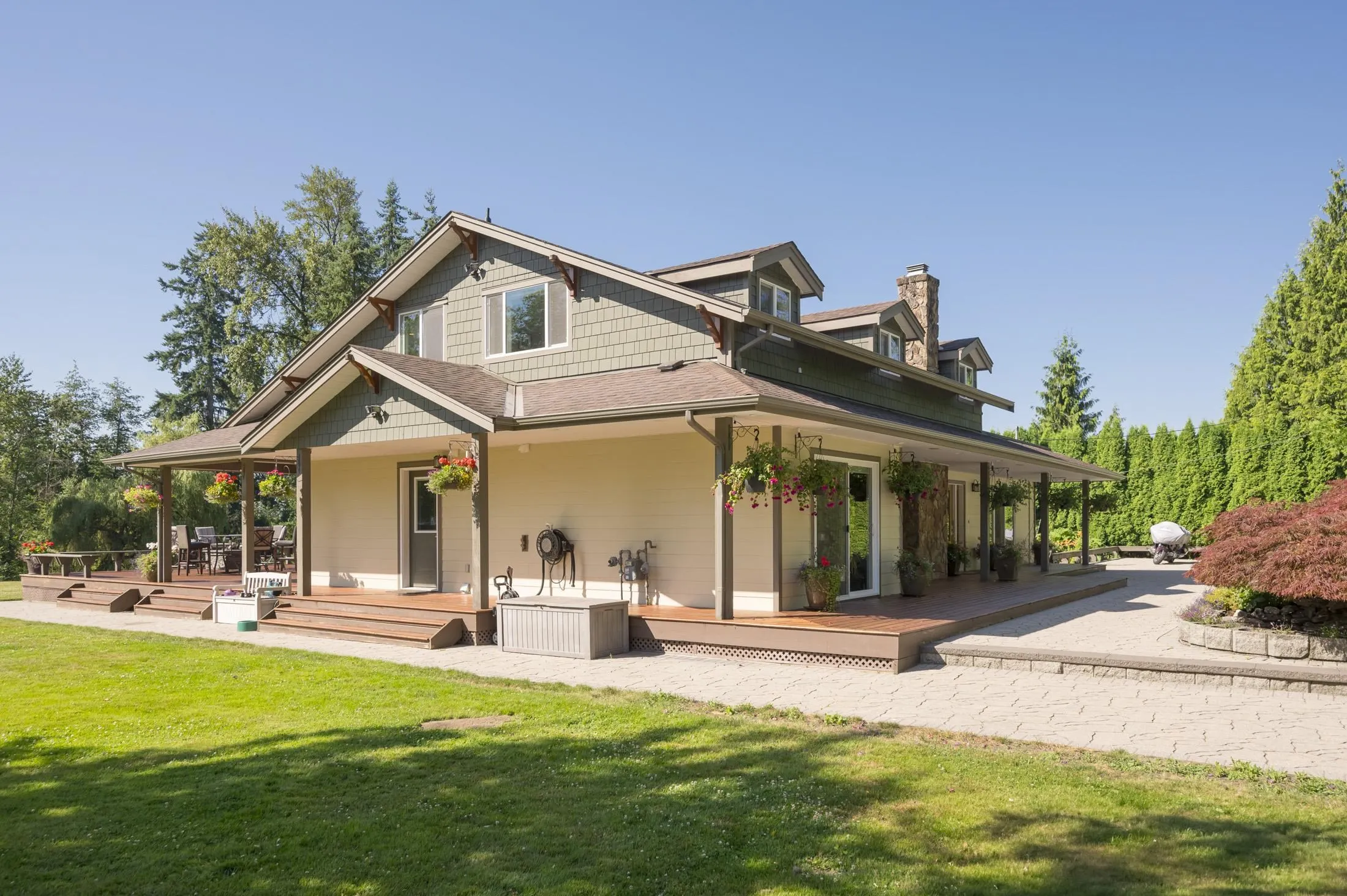 9978 Allard Crescent