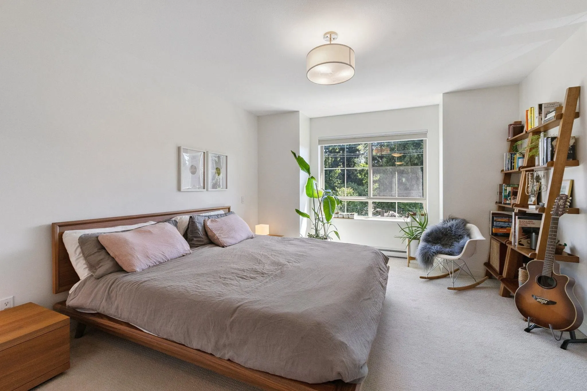 8 433 Seymour River Place