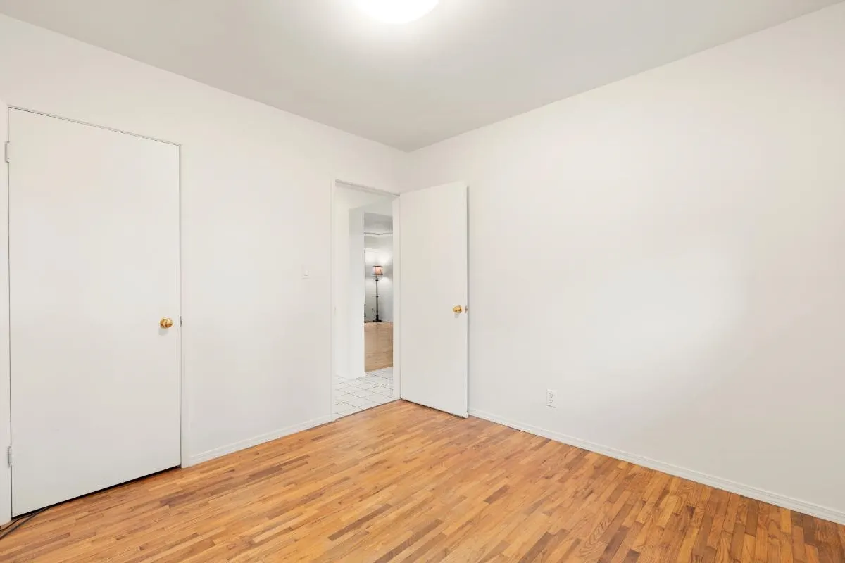 14054 Antrim Road