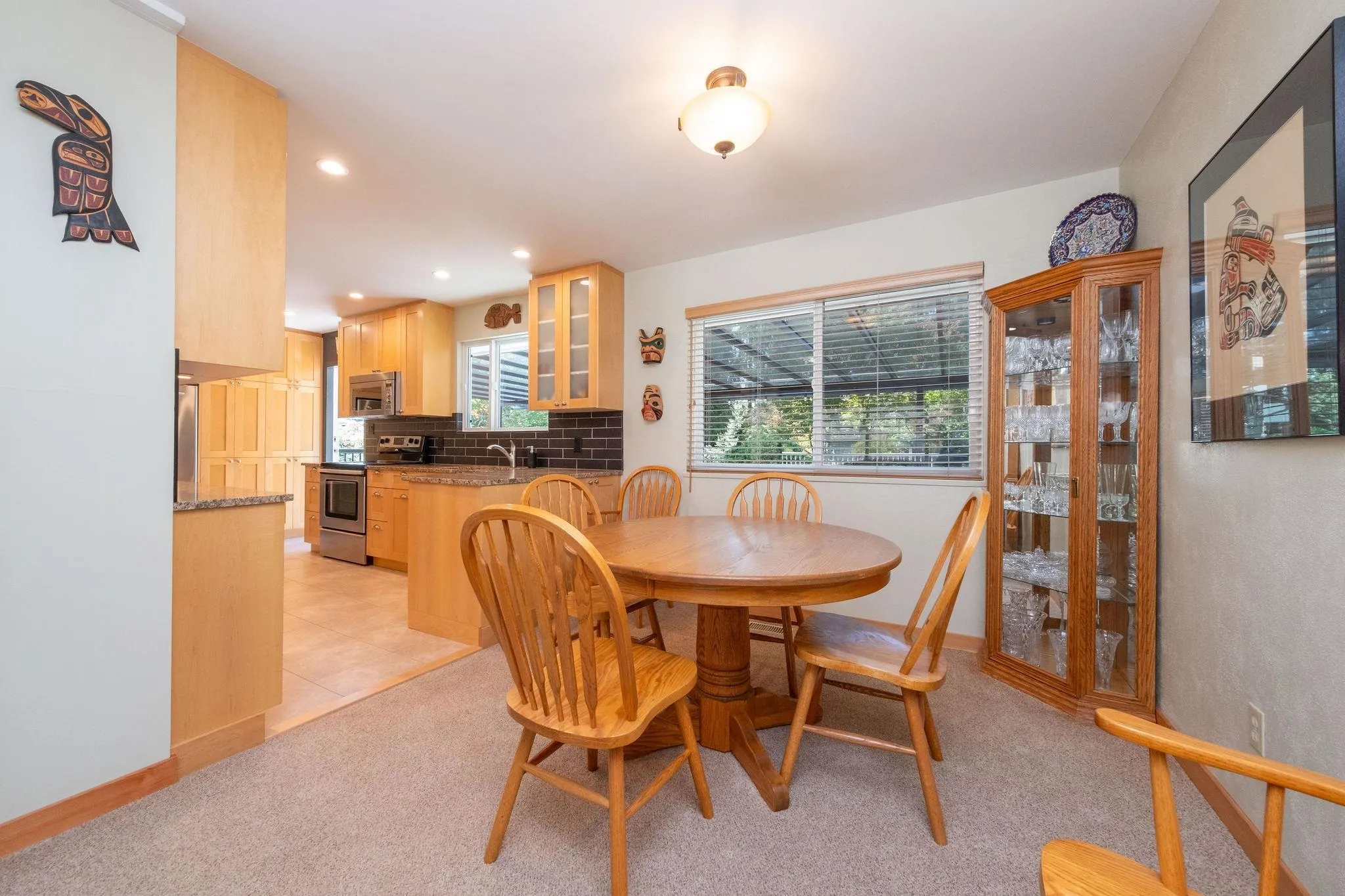 2573 Kilmarnock Crescent