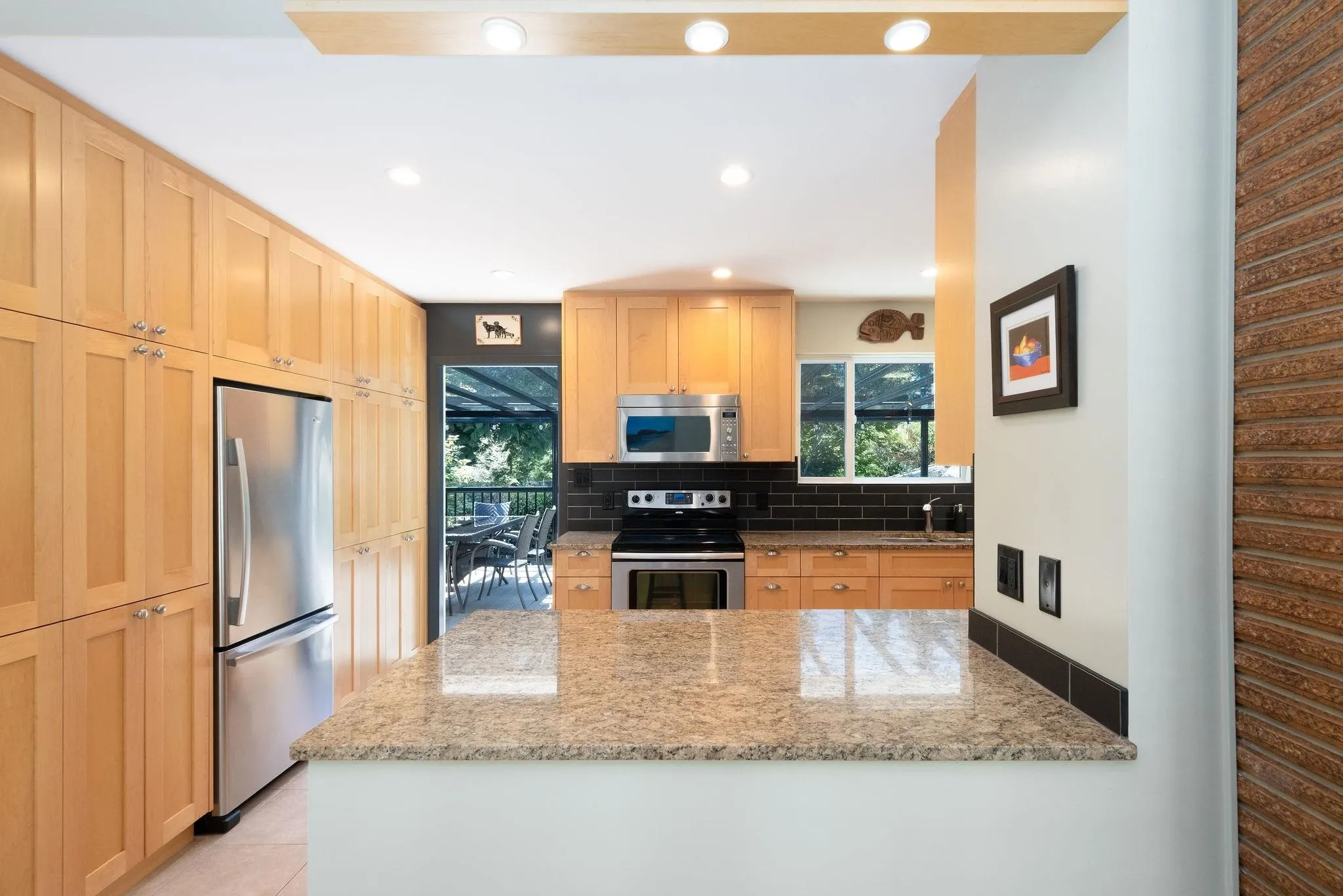 2573 Kilmarnock Crescent