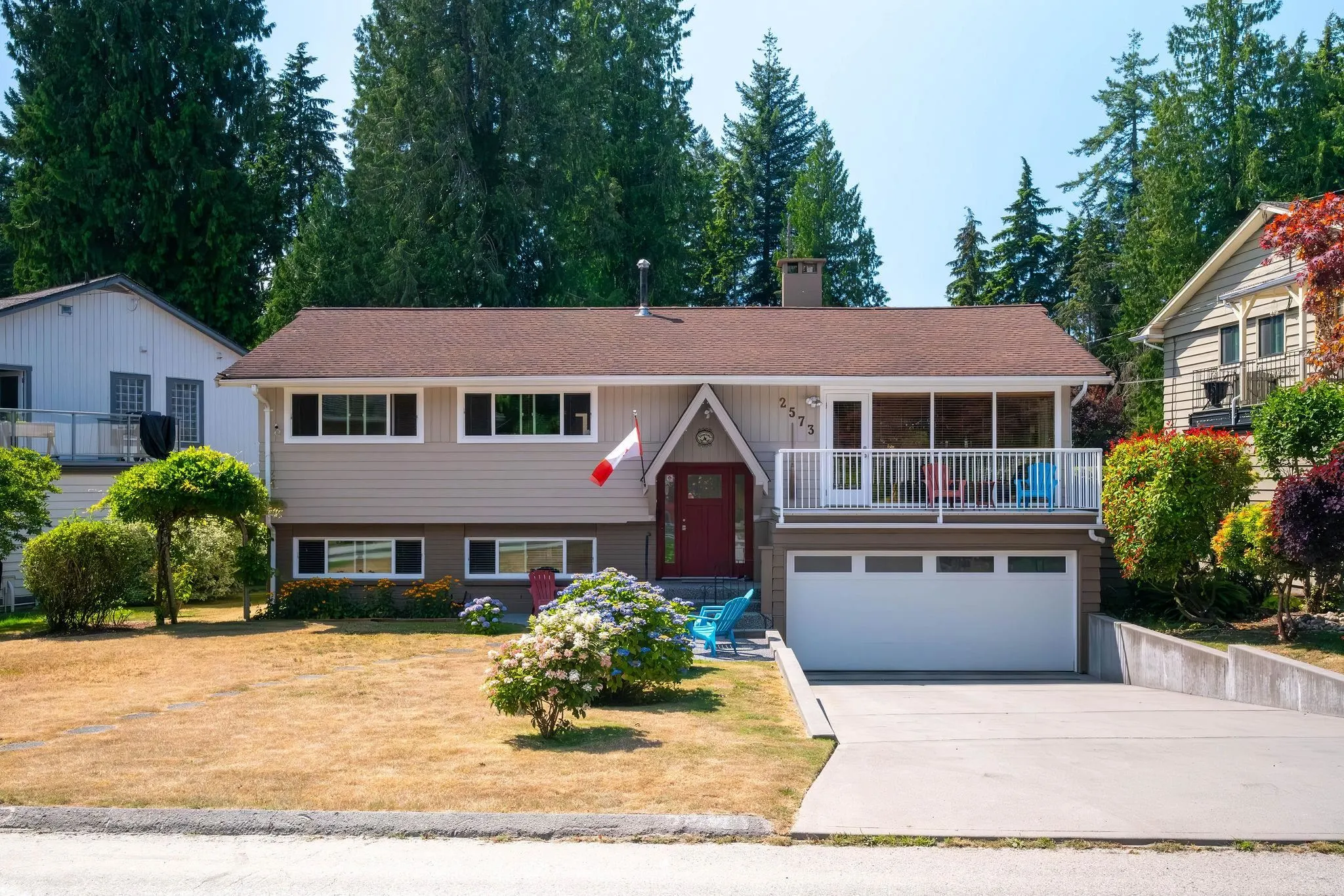 2573 Kilmarnock Crescent
