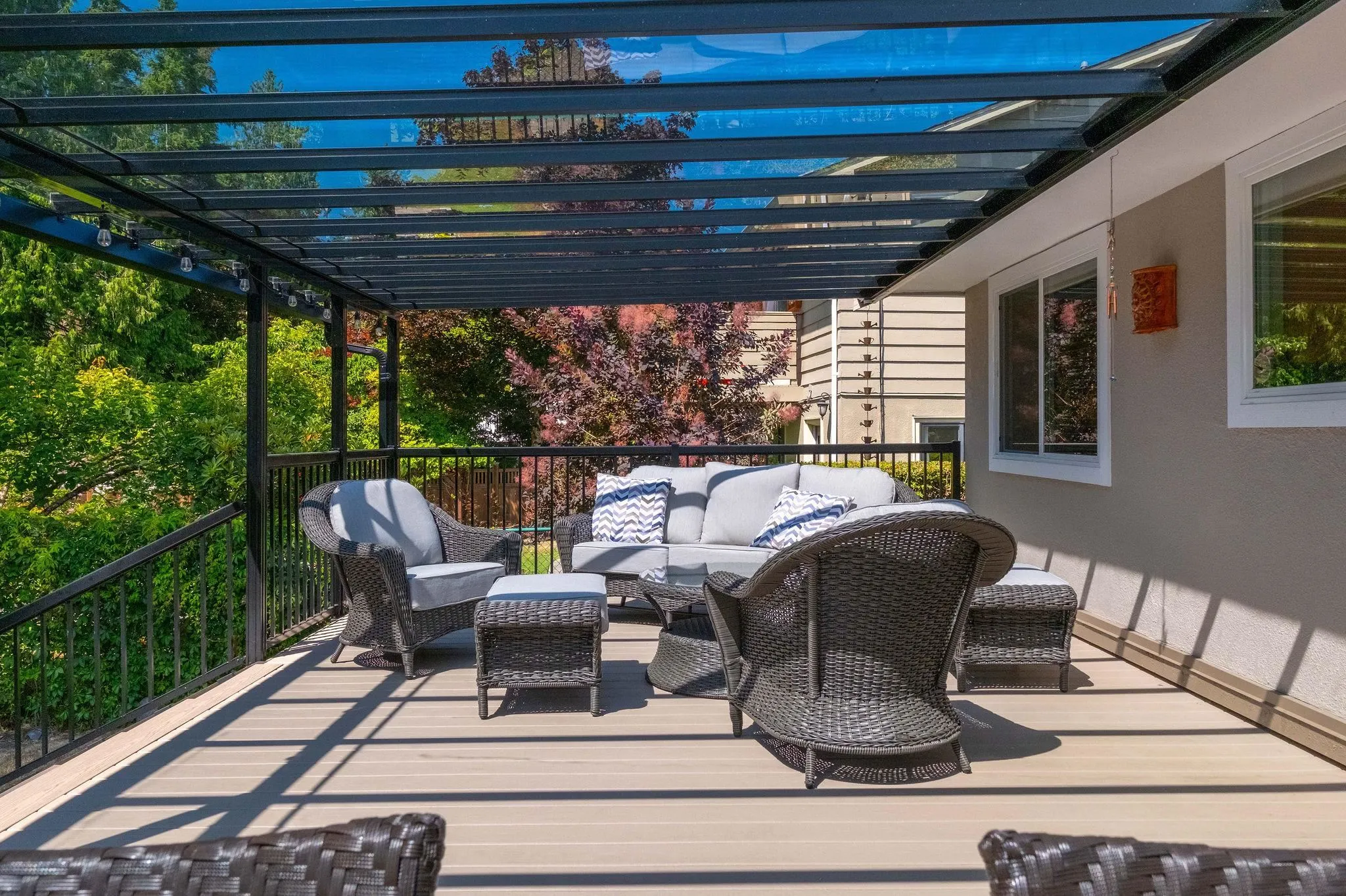 2573 Kilmarnock Crescent