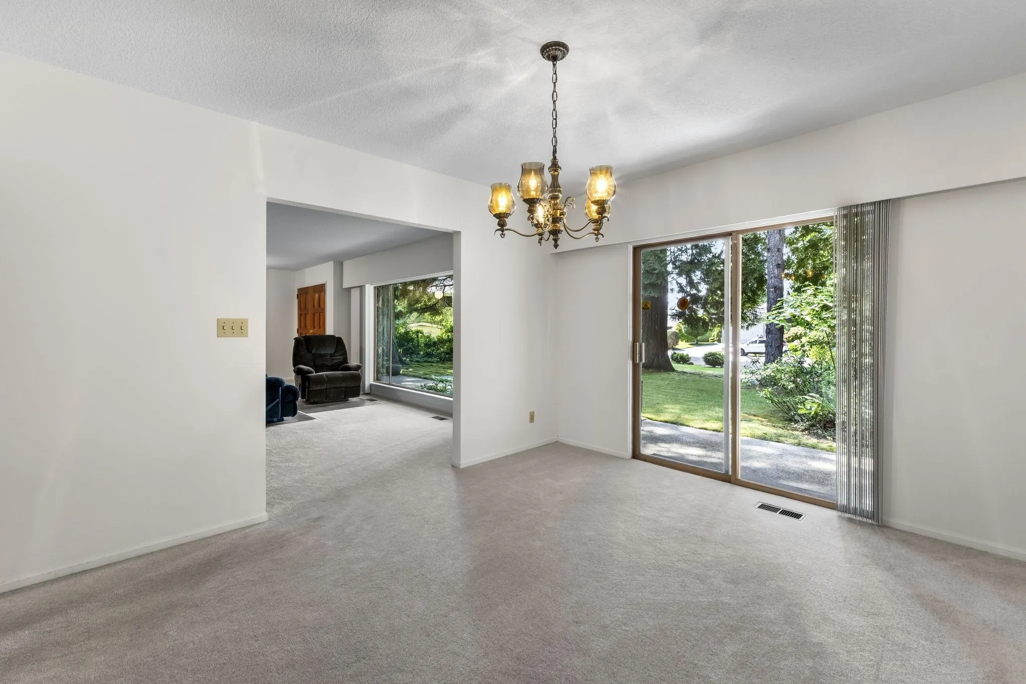 1004 Pacific Drive