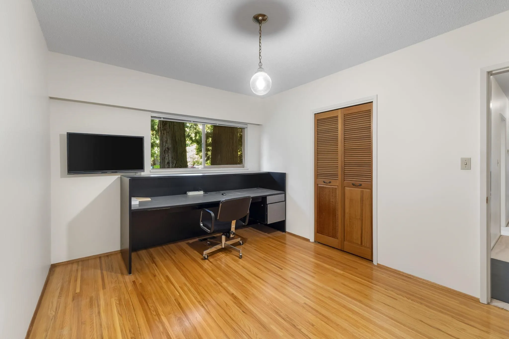 1004 Pacific Drive