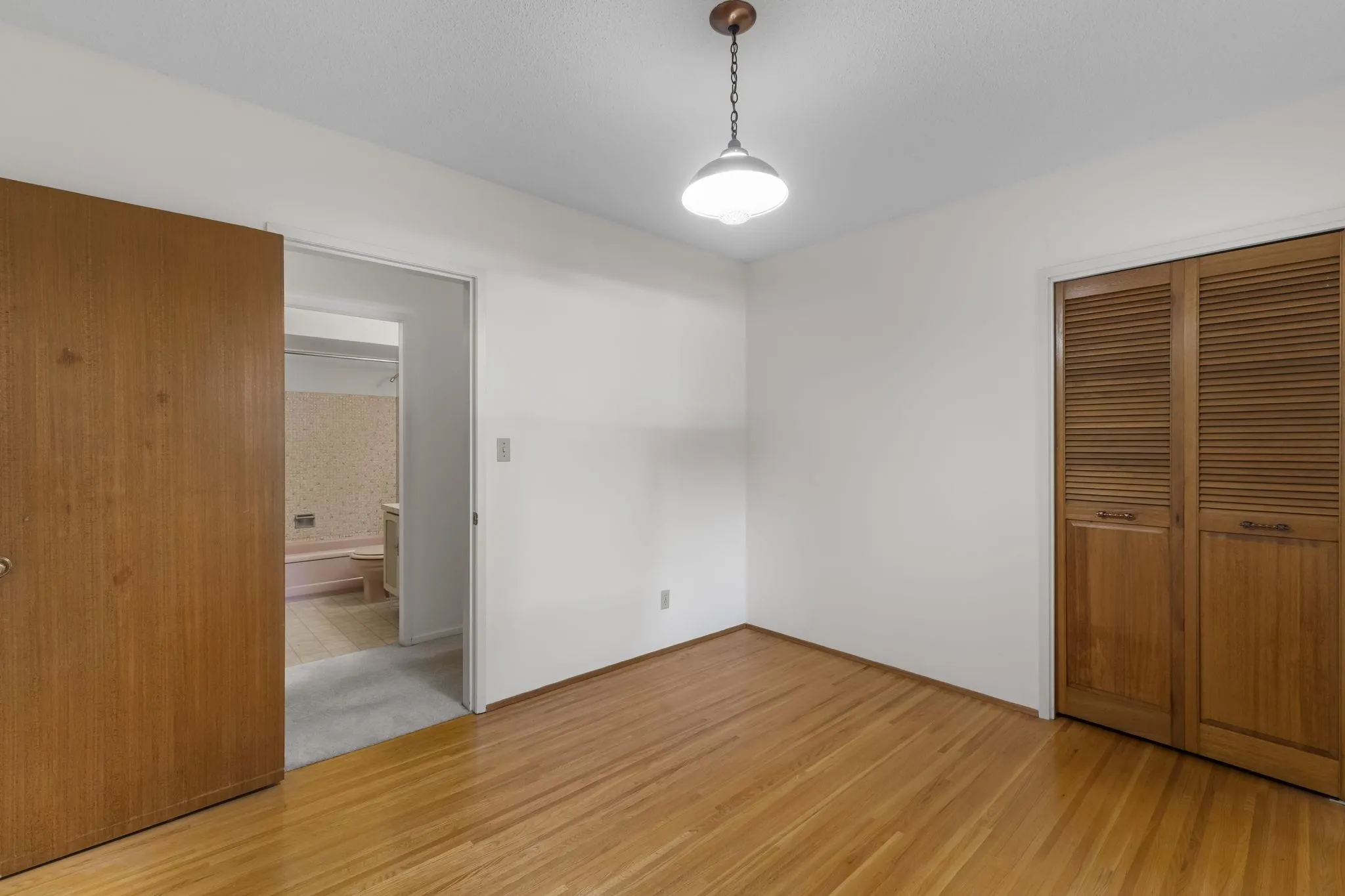 1004 Pacific Drive