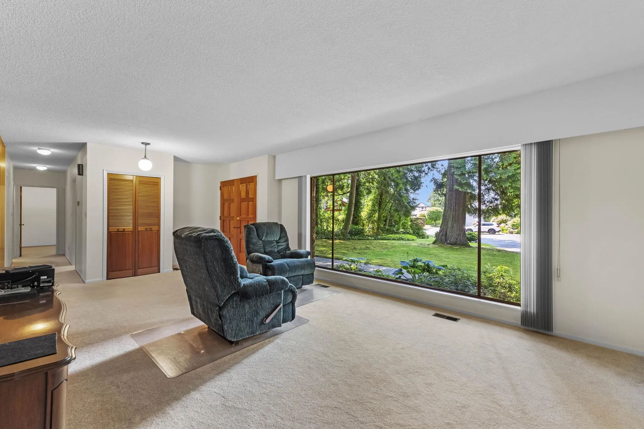 1004 Pacific Drive