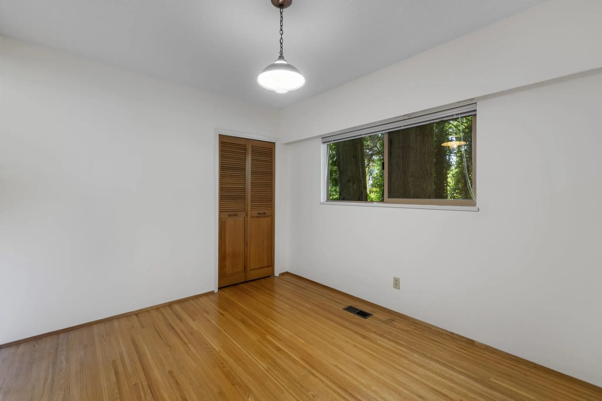 1004 Pacific Drive
