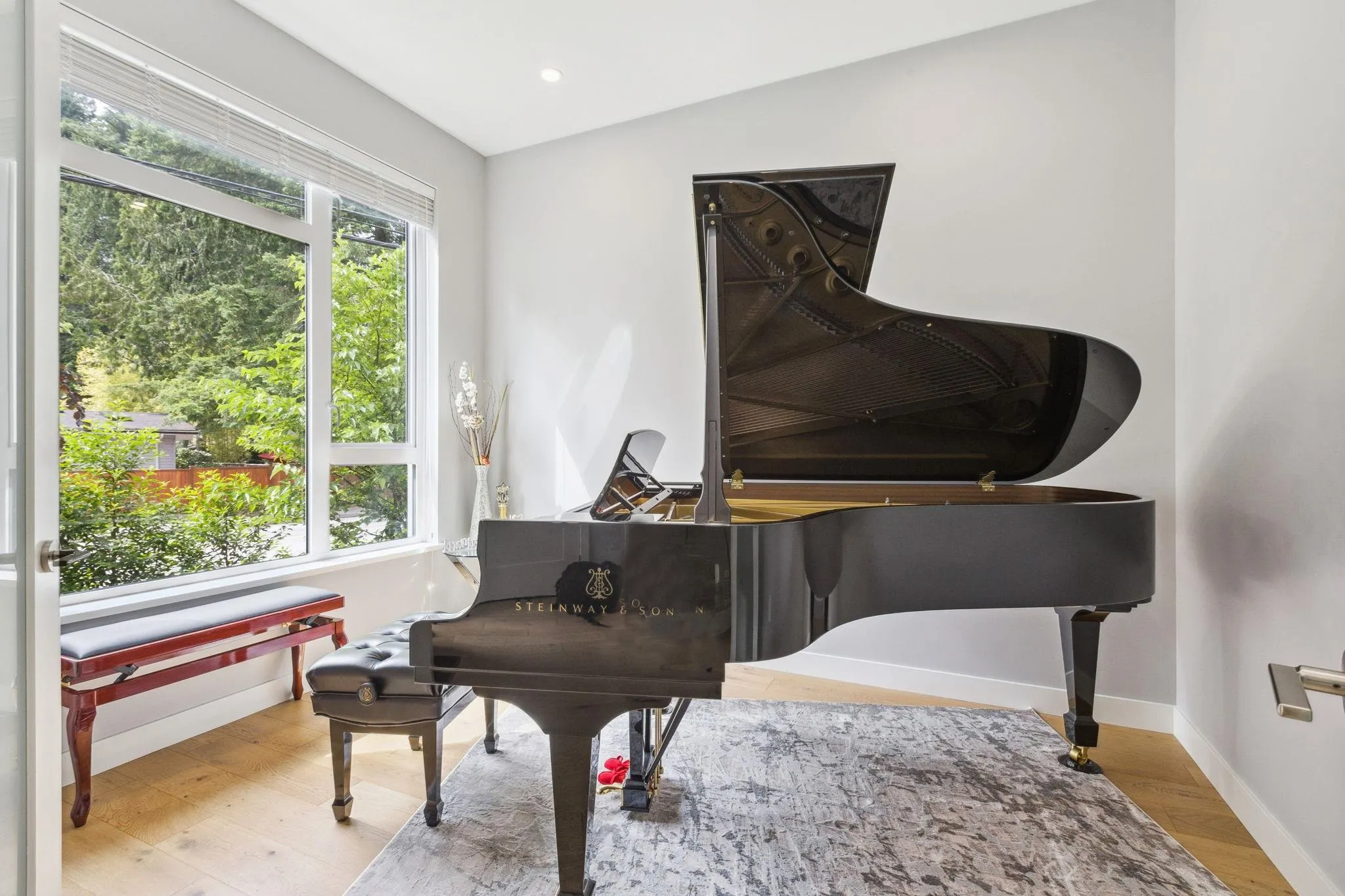 4684 Capilano Road