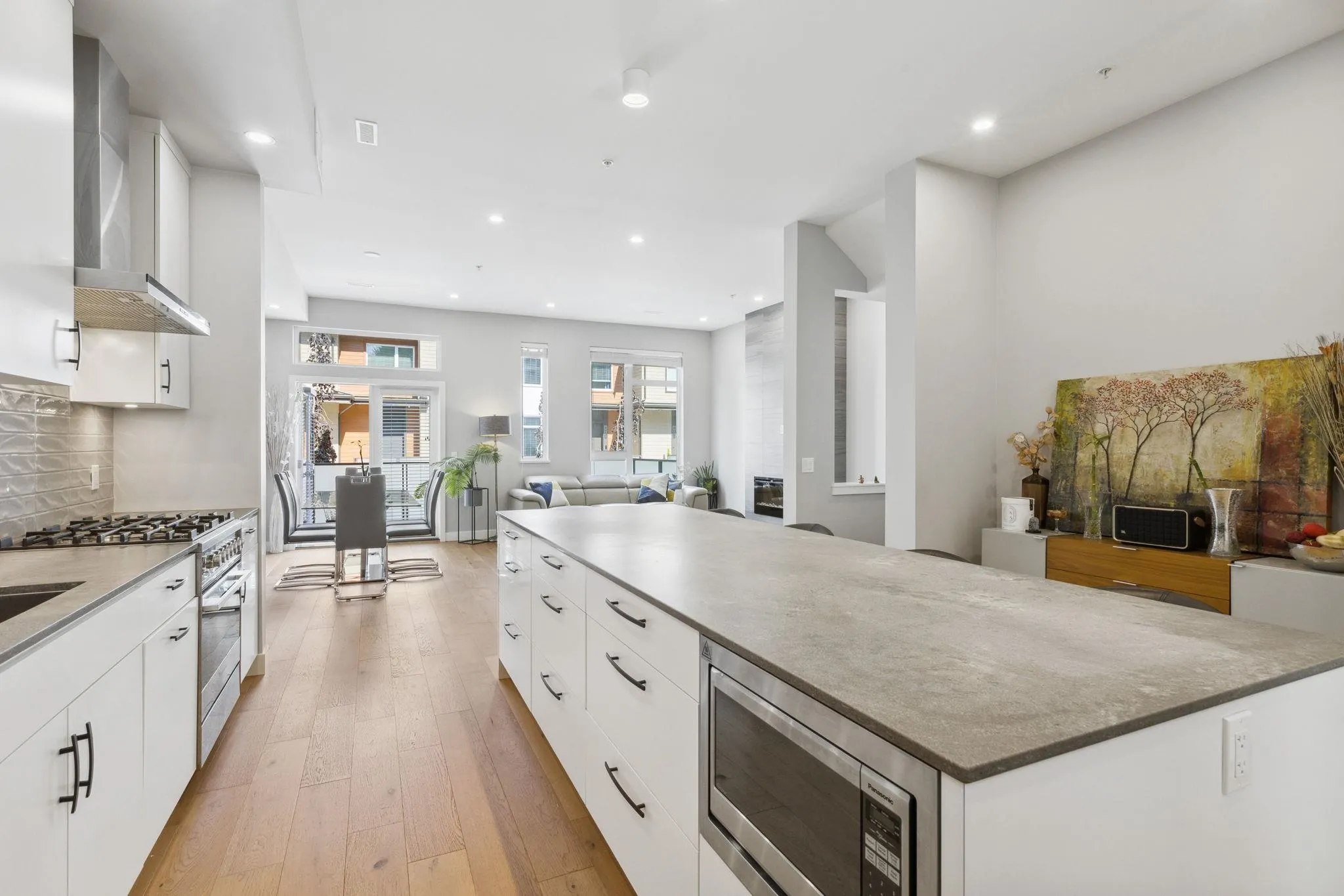 4684 Capilano Road
