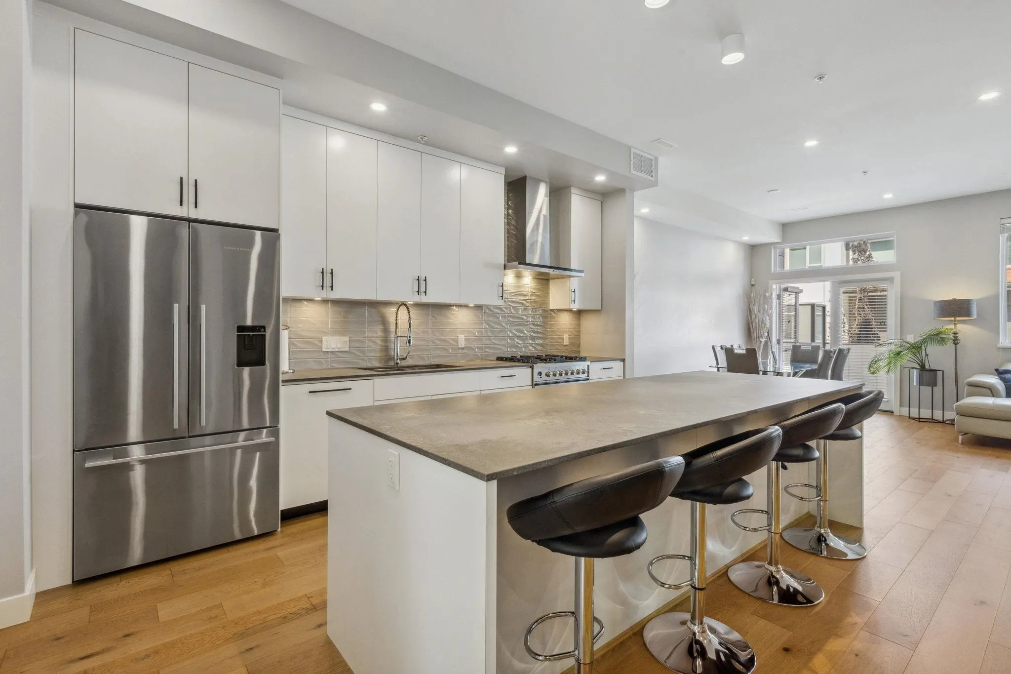 4684 Capilano Road