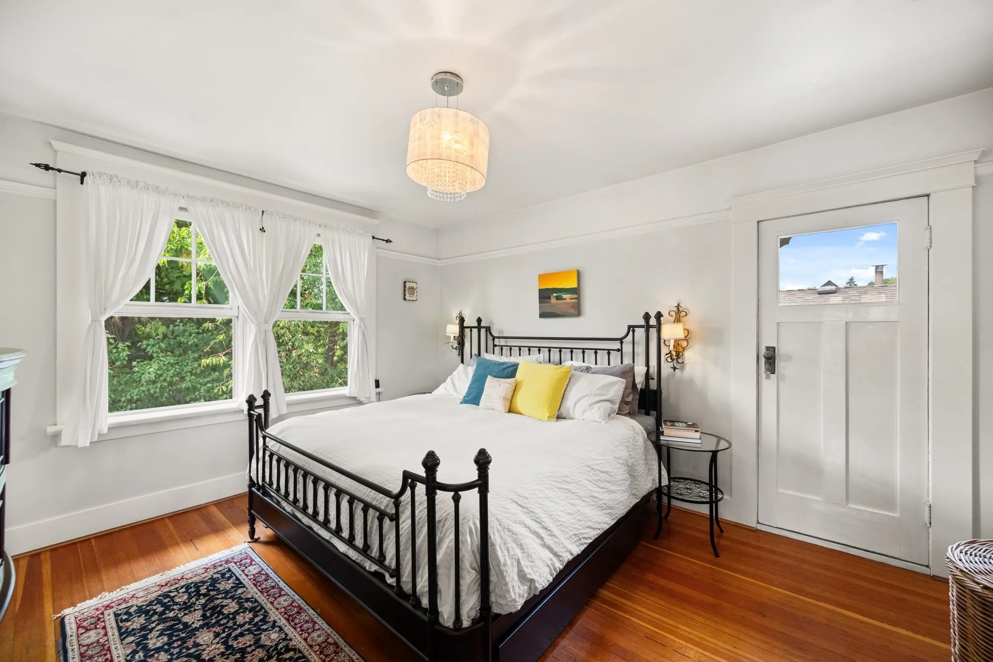922 Fifth Street