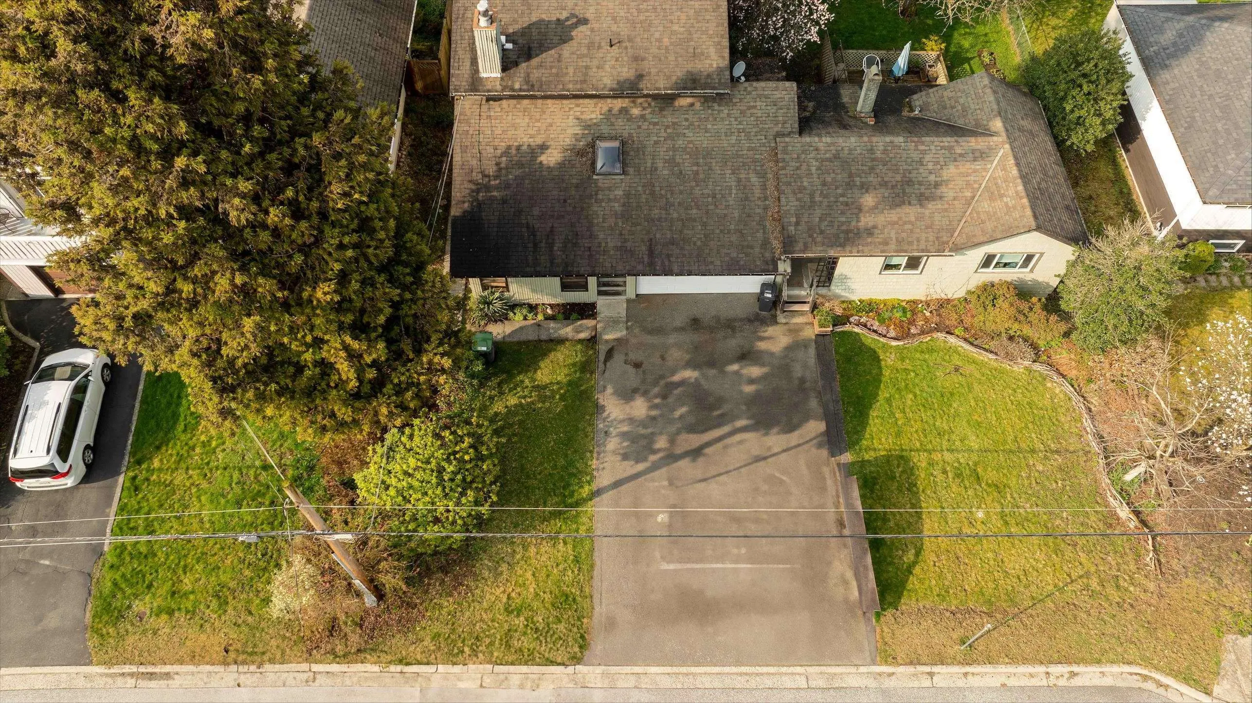 607 Chapman Avenue