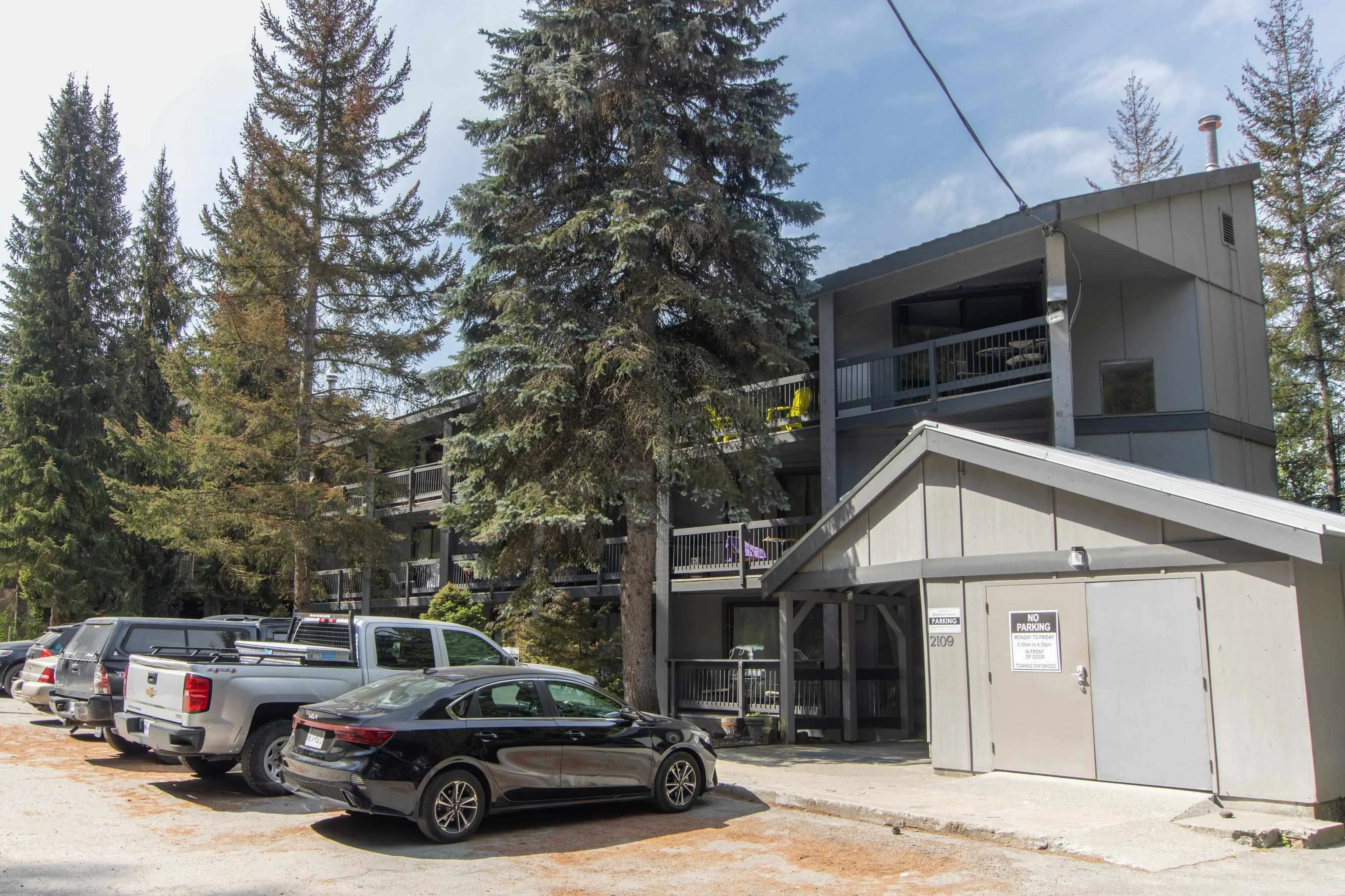111 2109 Whistler Road