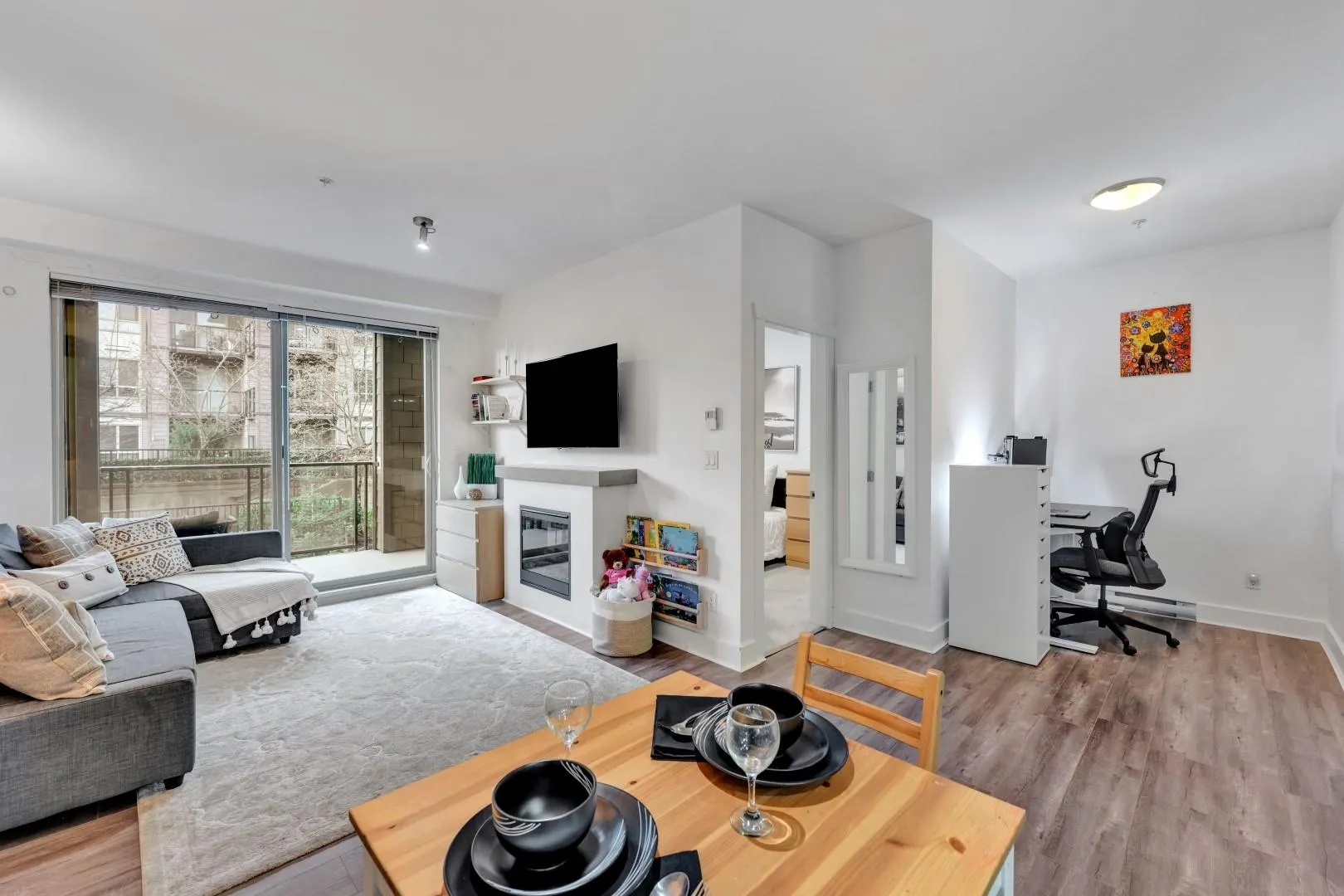 308 7478 Byrnepark Walk