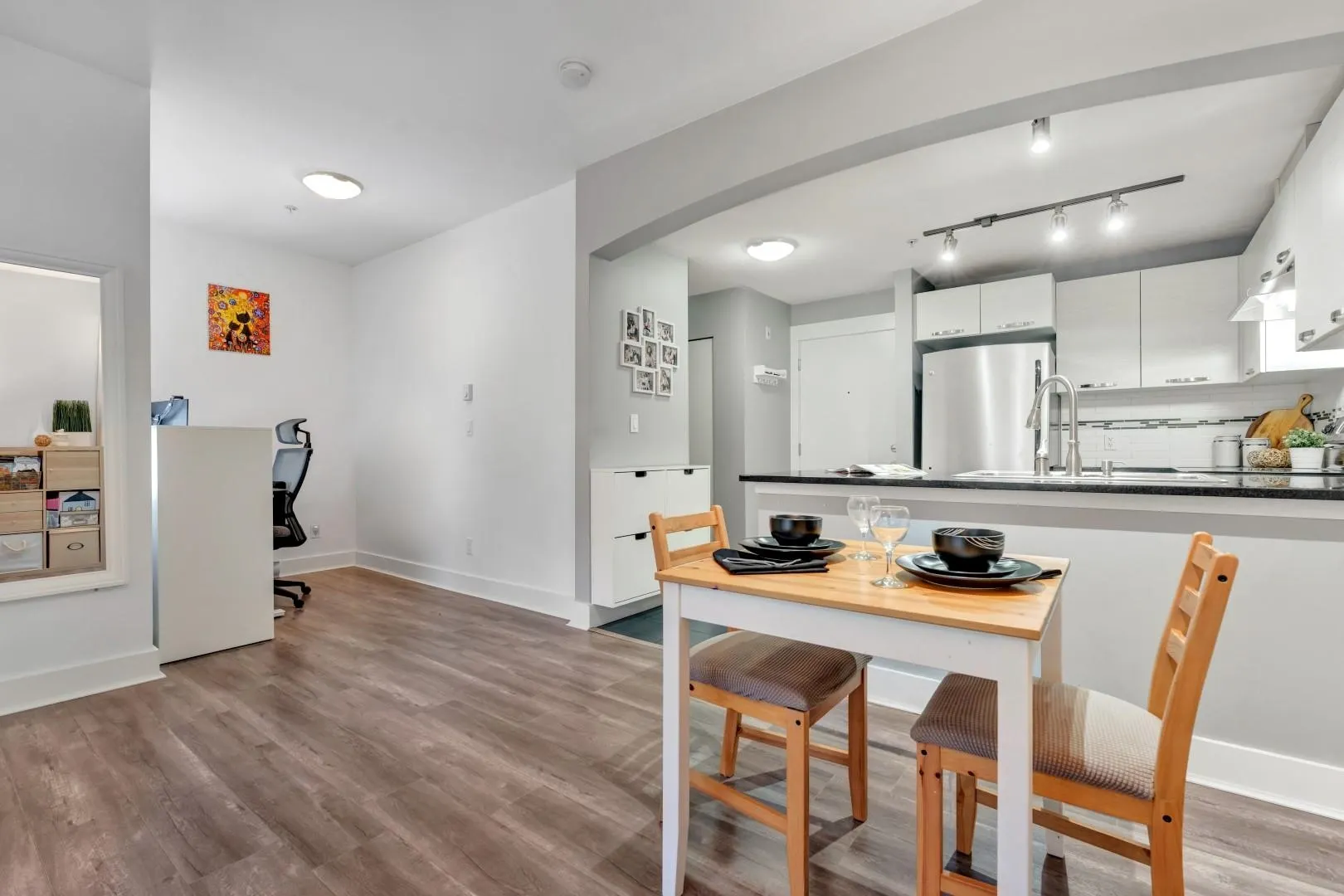 308 7478 Byrnepark Walk