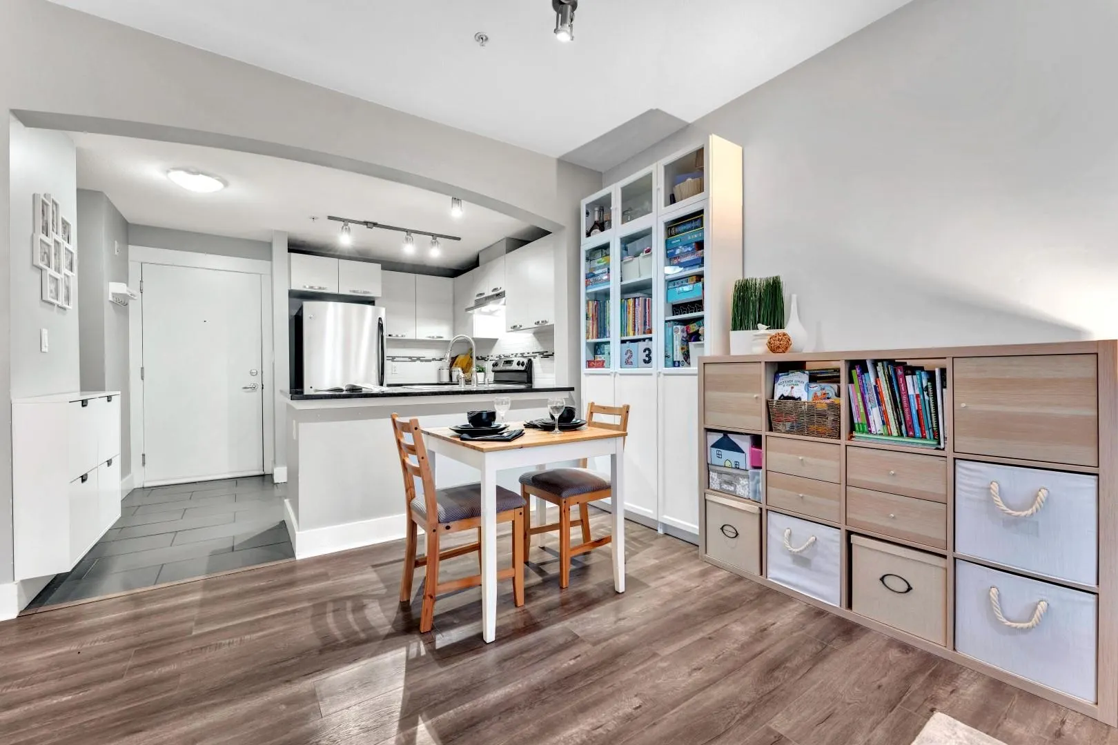 308 7478 Byrnepark Walk