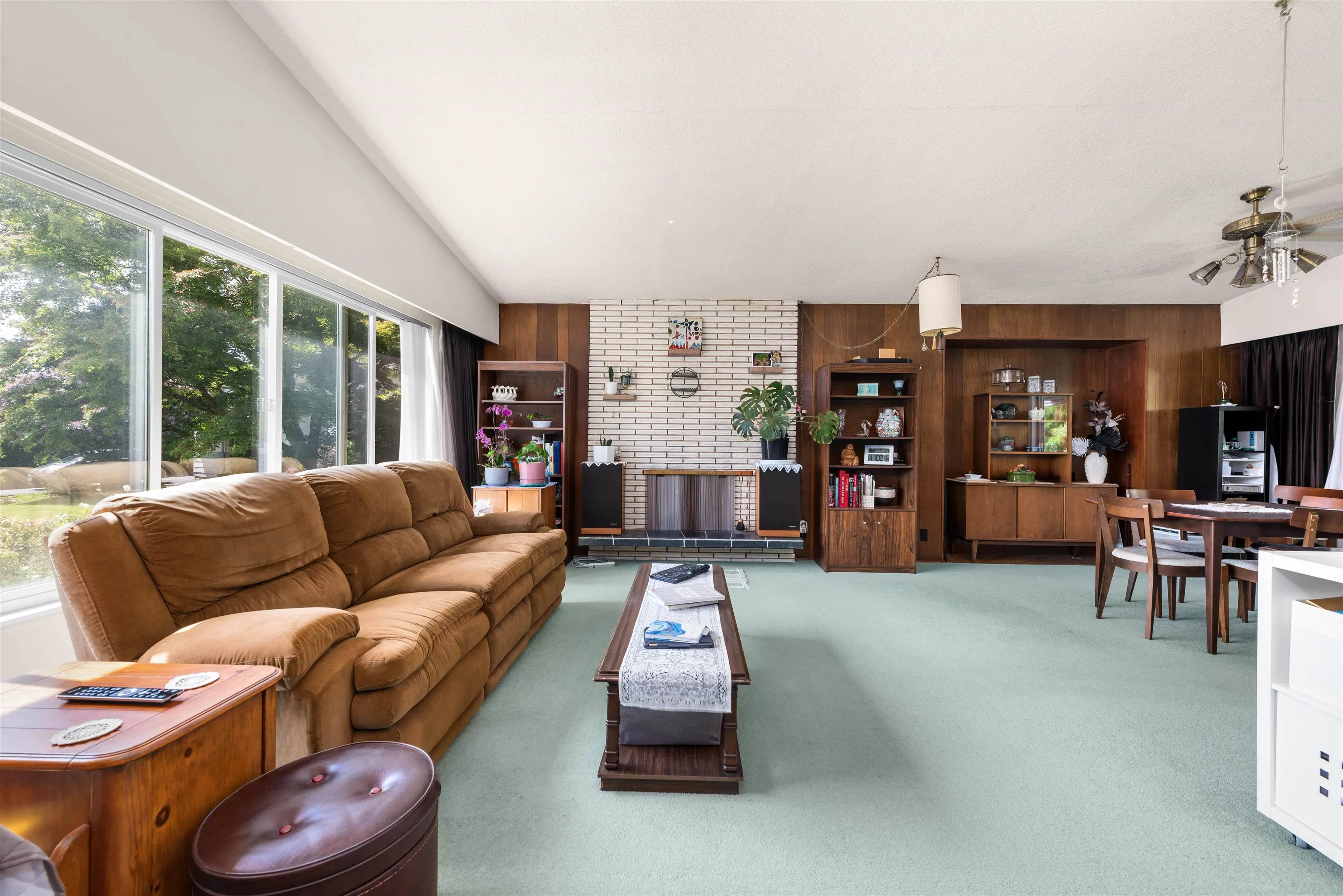 7482 Kraft Place