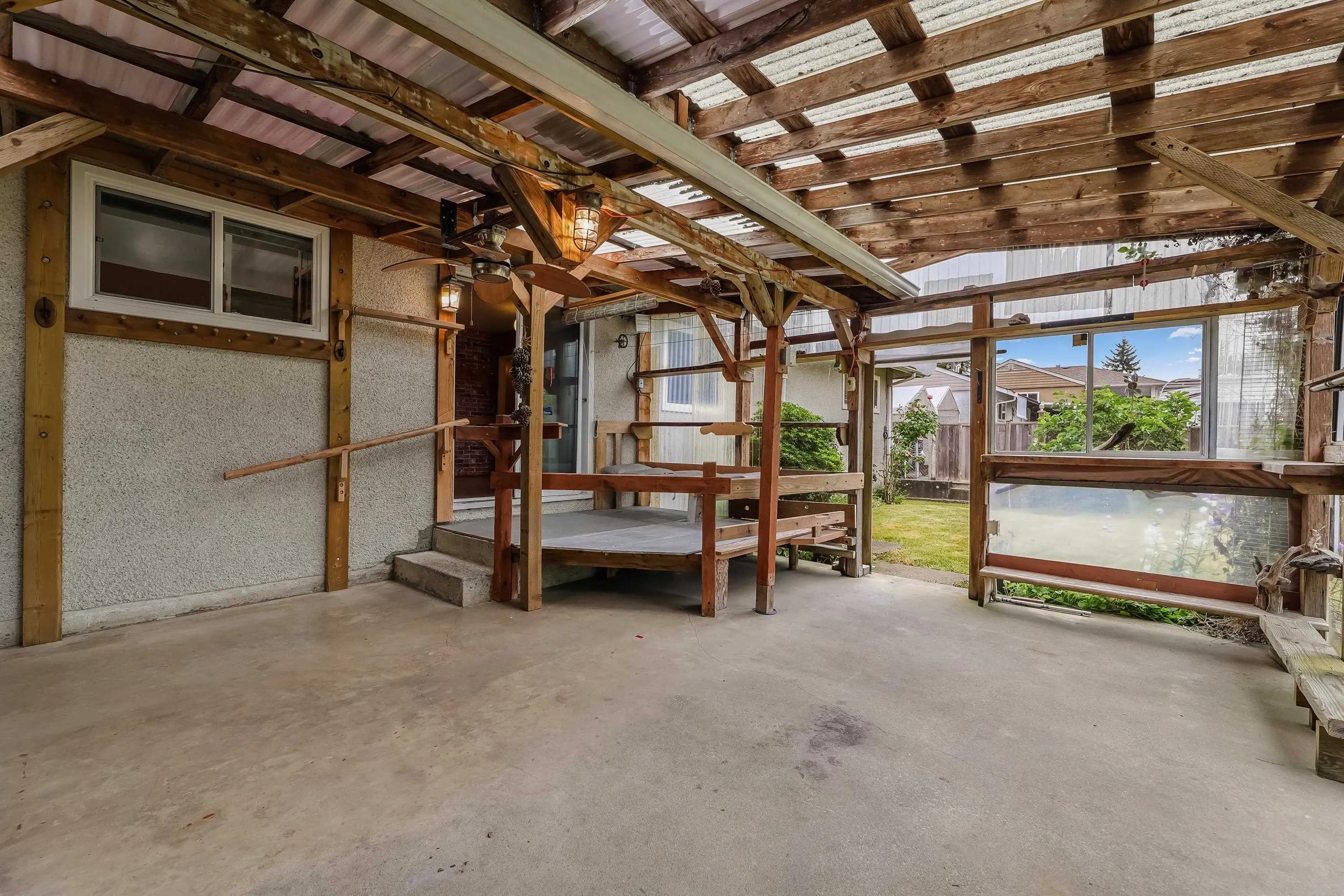15173 Canary Drive
