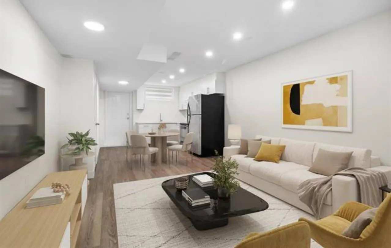 Suite 10320 243 St