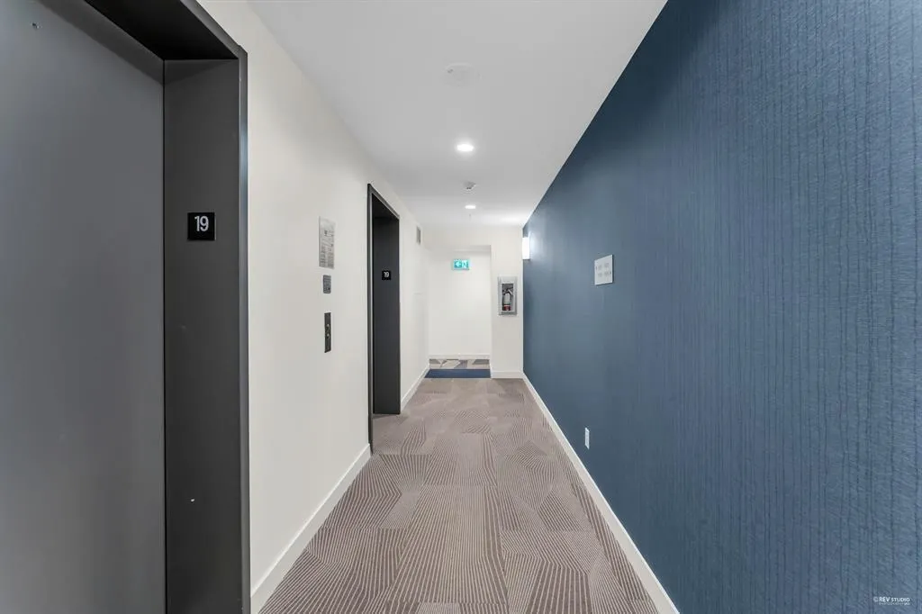 1902 13318 104 Avenue