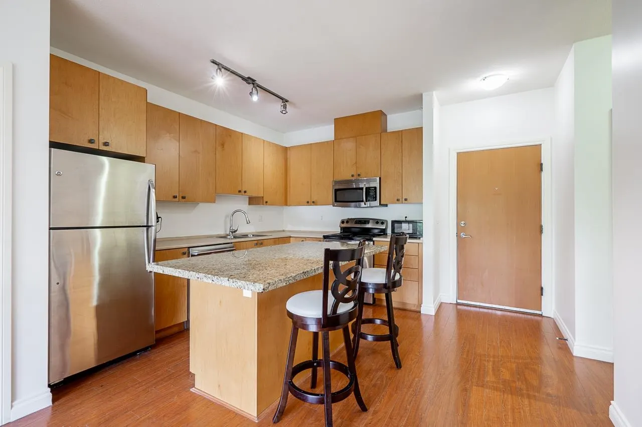 509 8717 160 Street