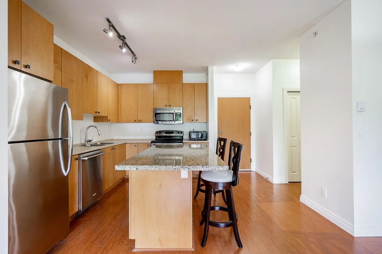 509 8717 160 Street
