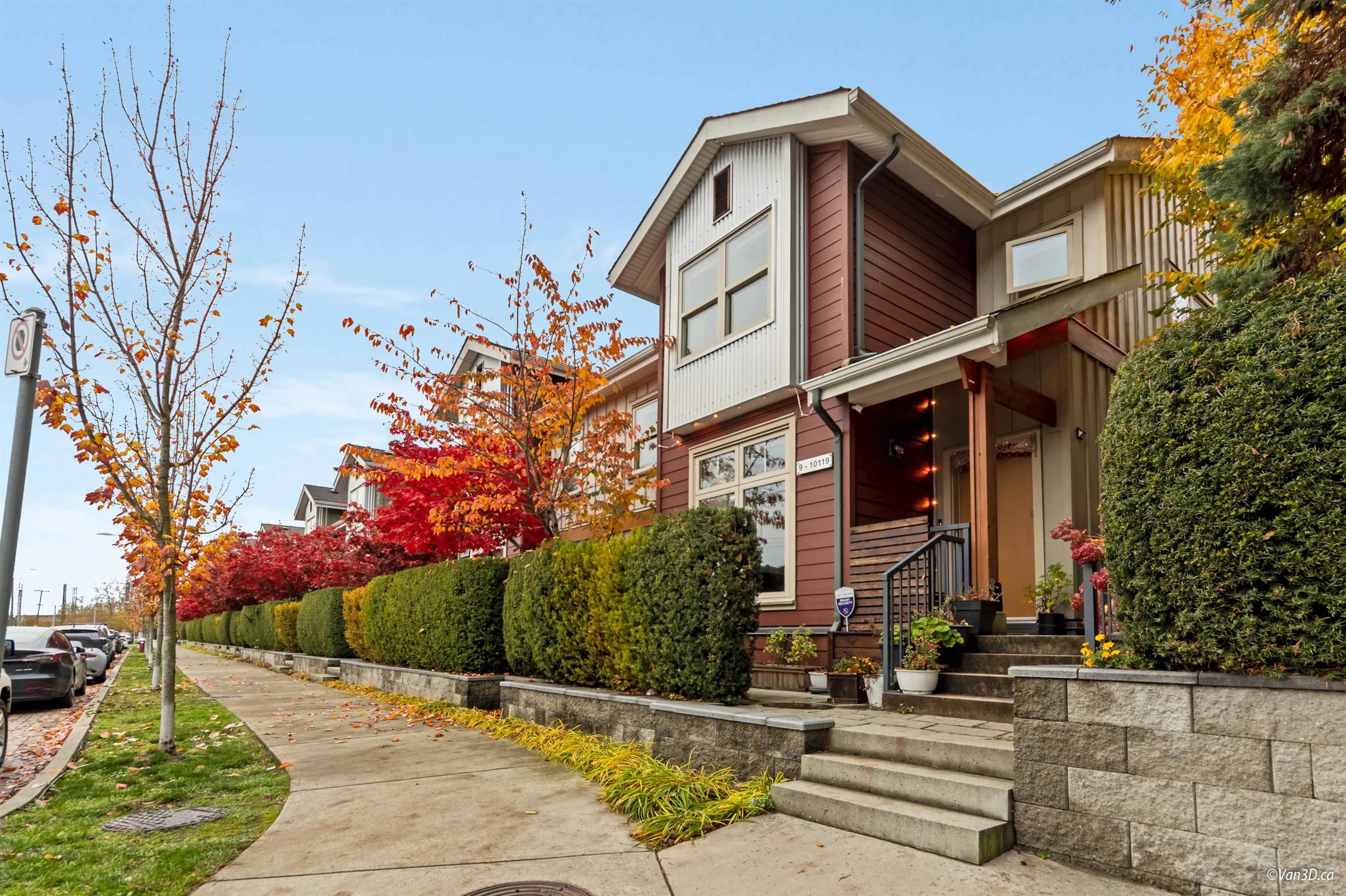 9 10119 River Drive