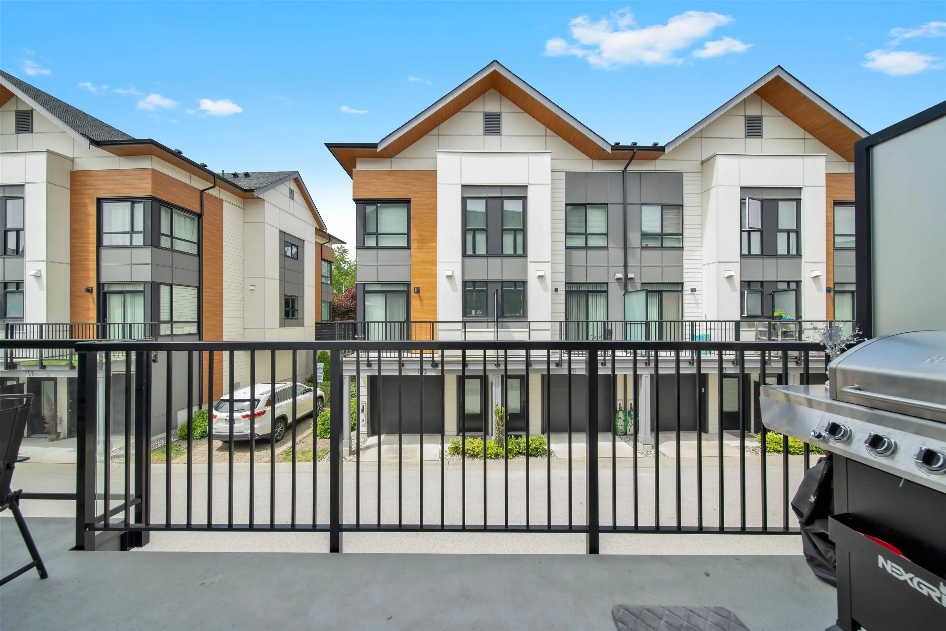 147 15111 Edmund Drive