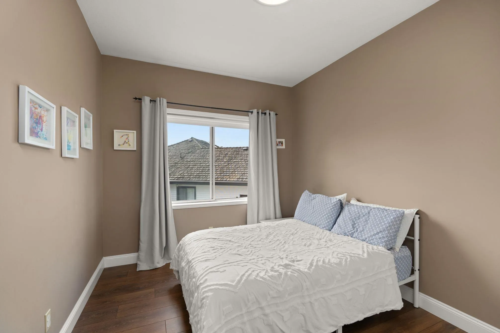 2574 Fuchsia Place
