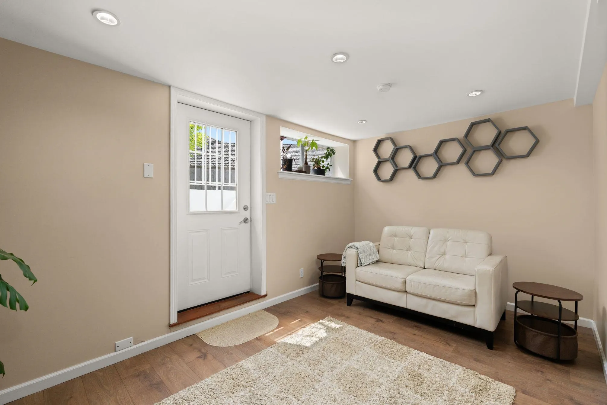 2574 Fuchsia Place