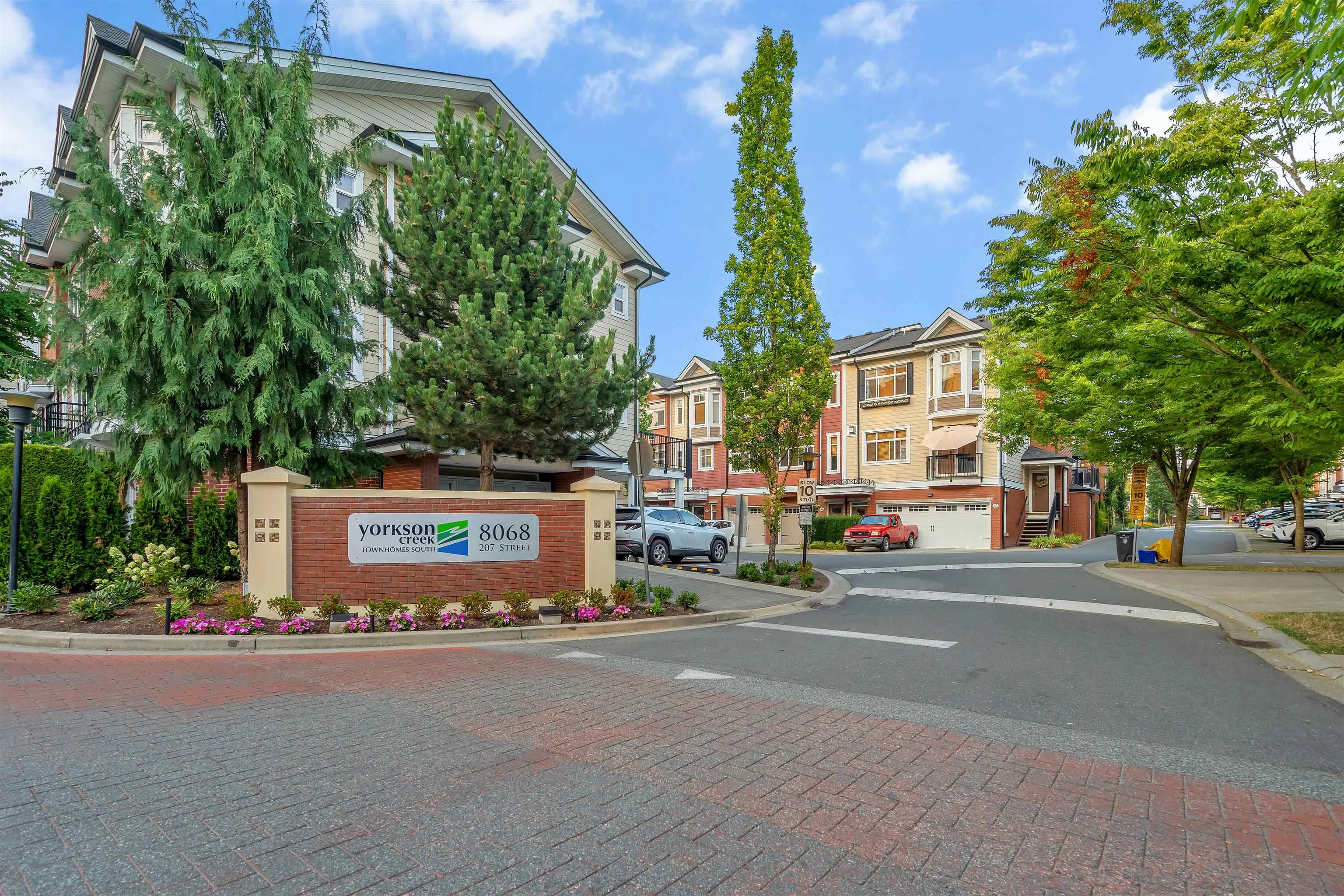 69 8068 207 Street