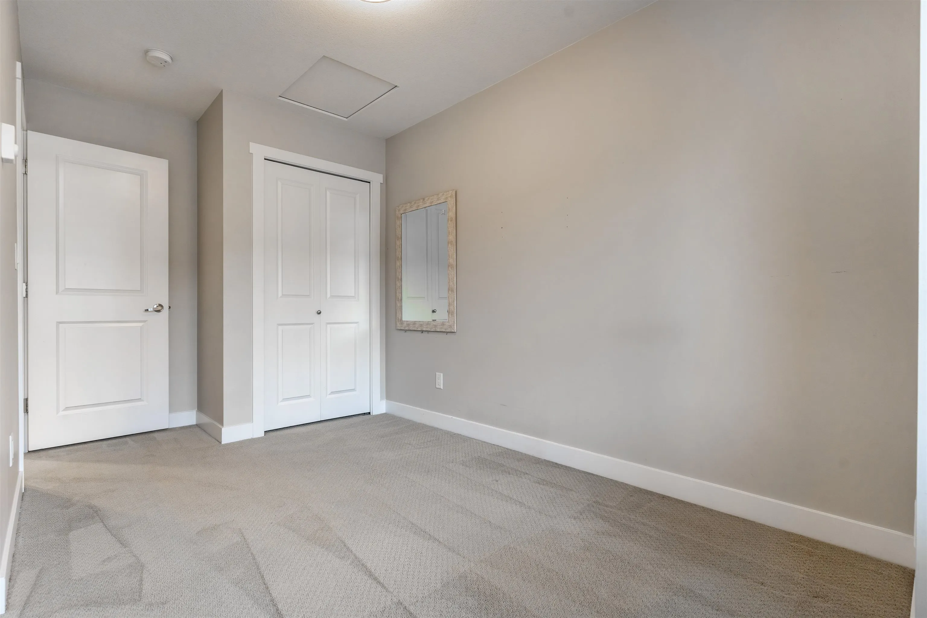 88 5888 144 Street