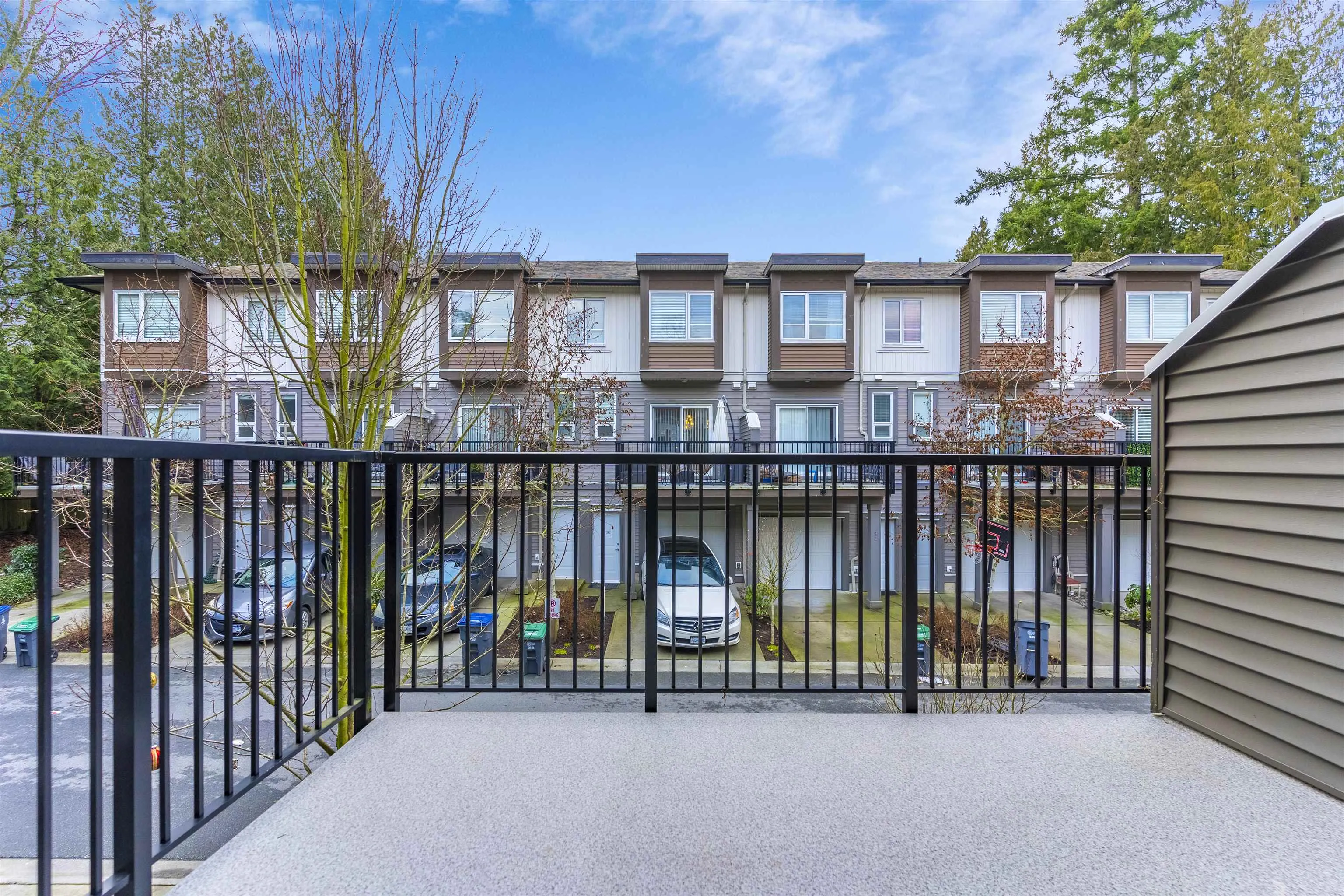 88 5888 144 Street