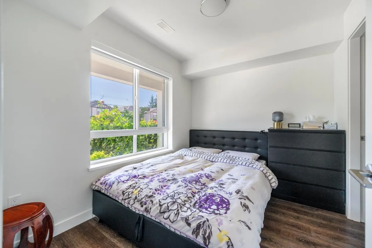 54 10233 River Drive