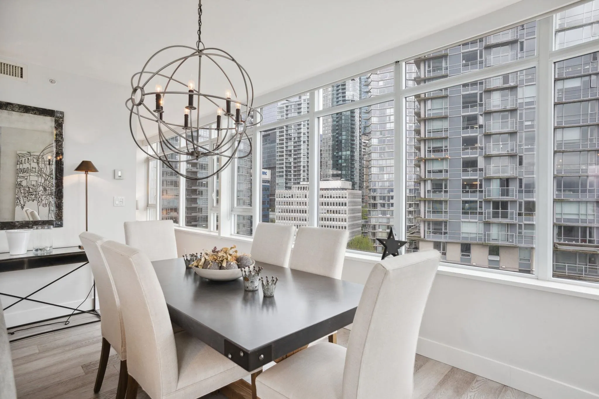 1304 1281 W Cordova Street