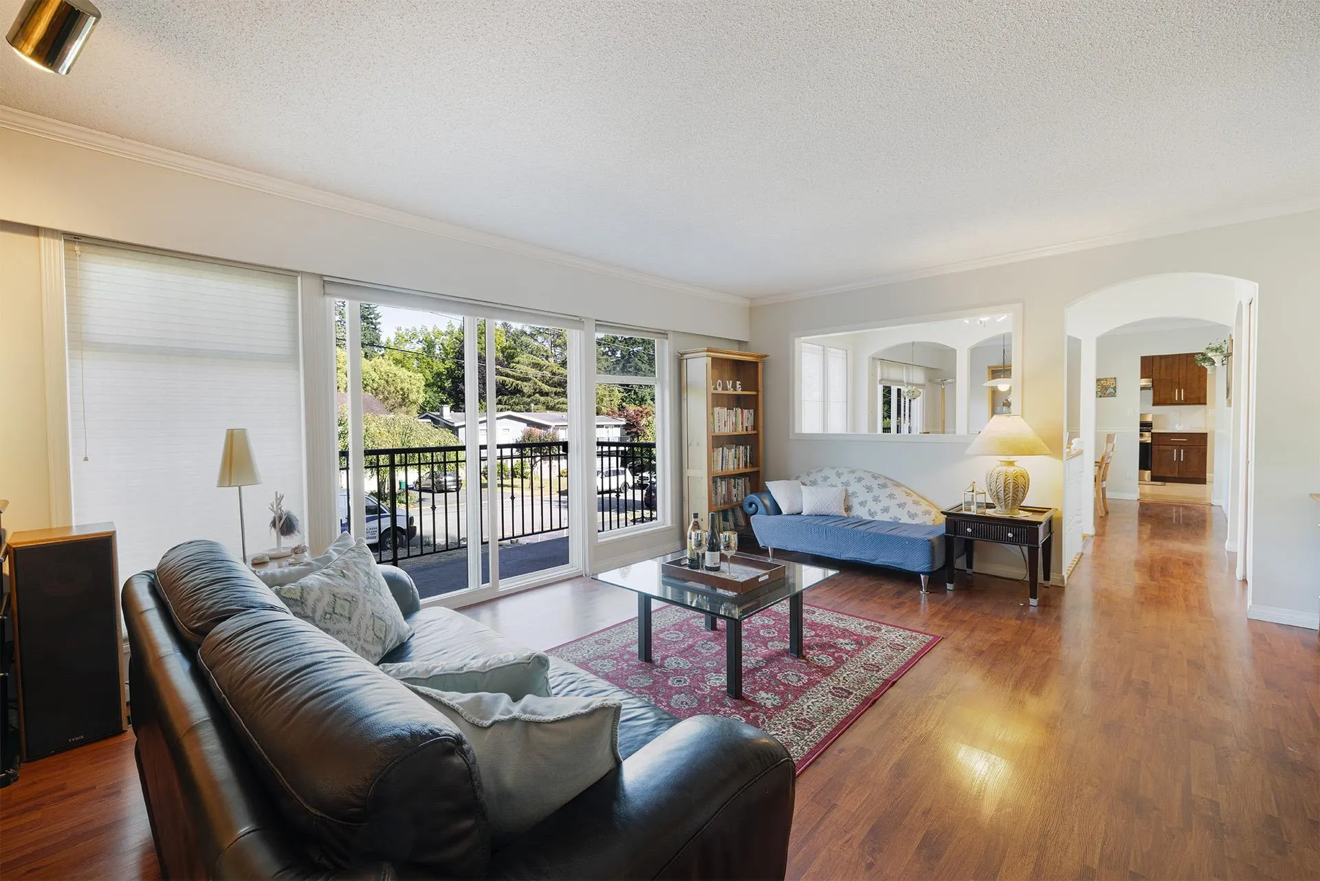 11055 Lincoln Drive