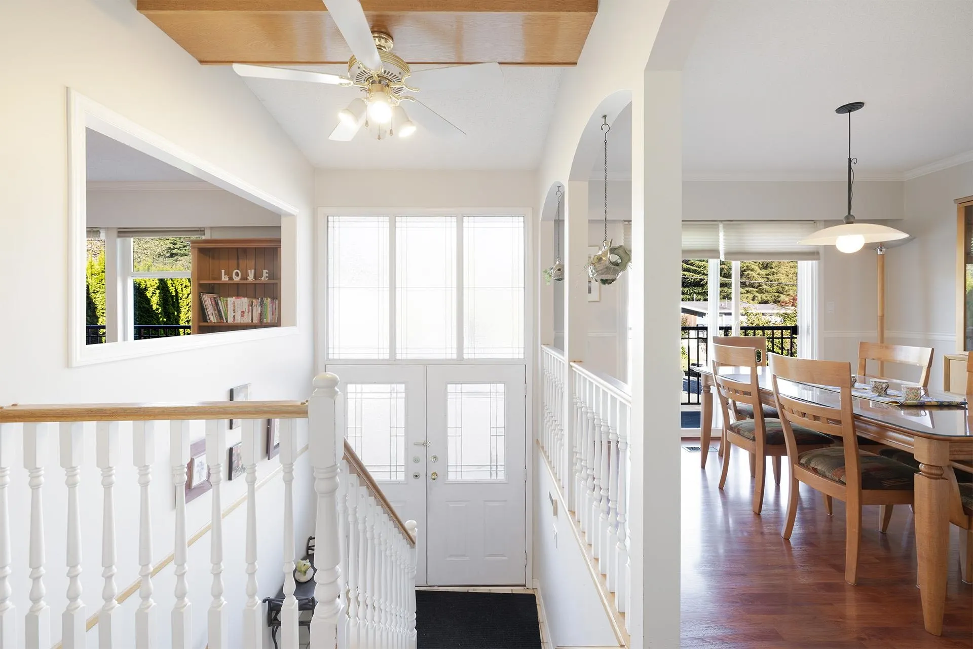 11055 Lincoln Drive
