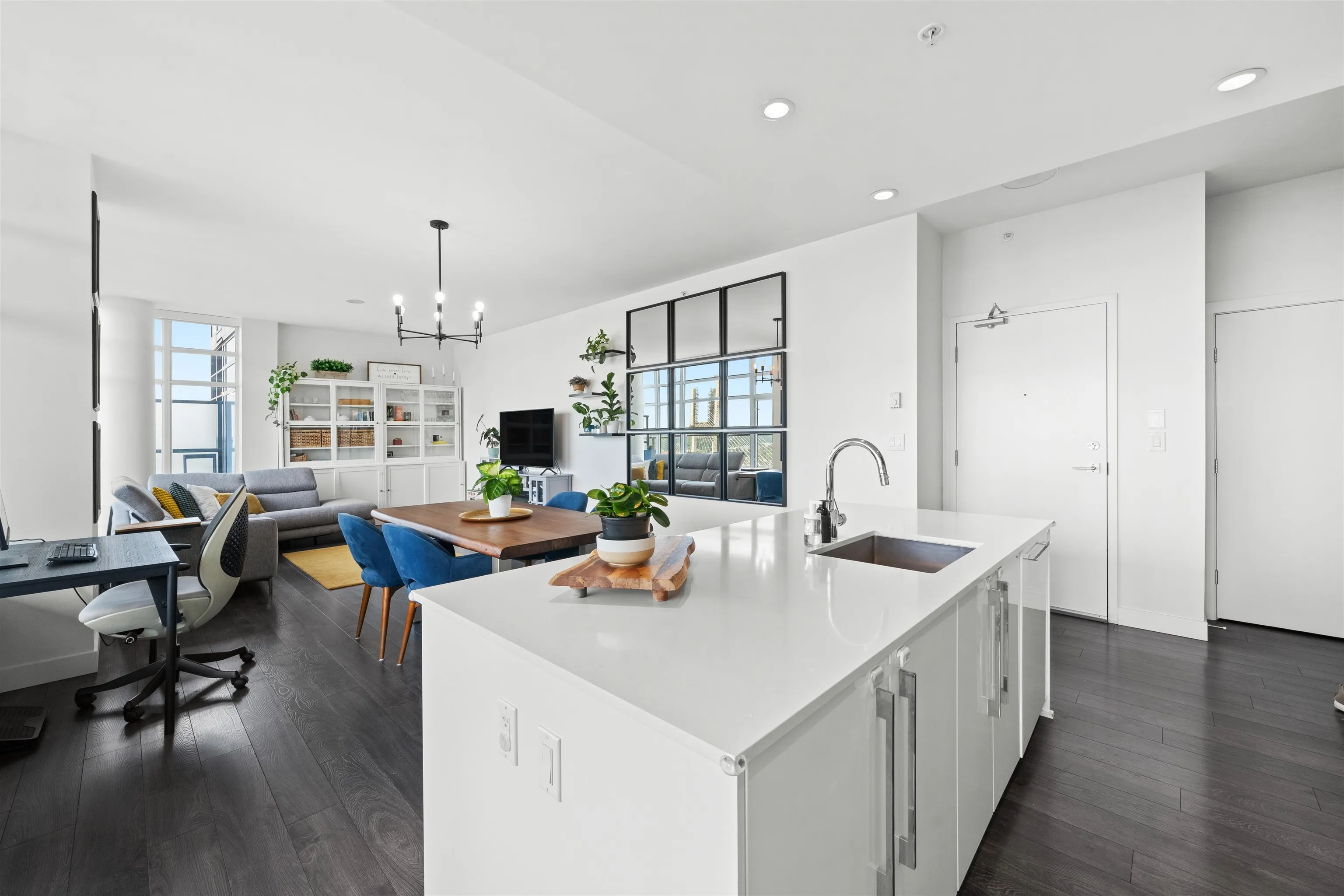 1801 188 Agnes Street