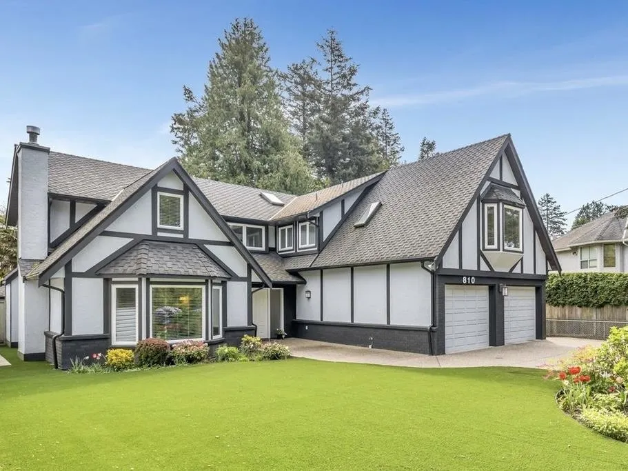 810 English Bluff Road