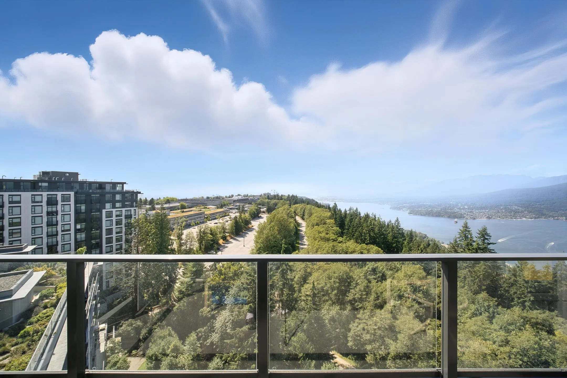 1106 8850 University Crescent