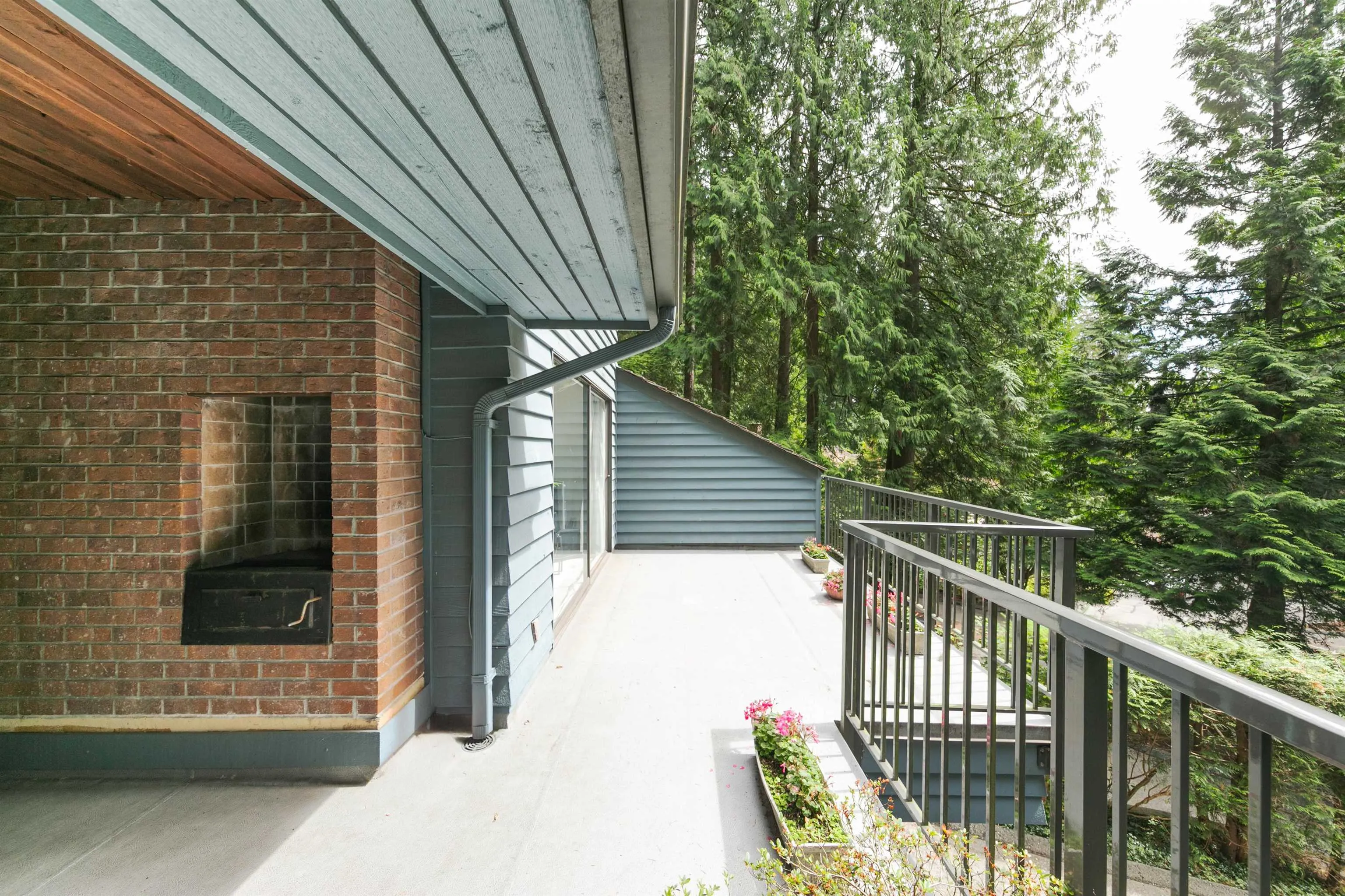856 Frederick Road