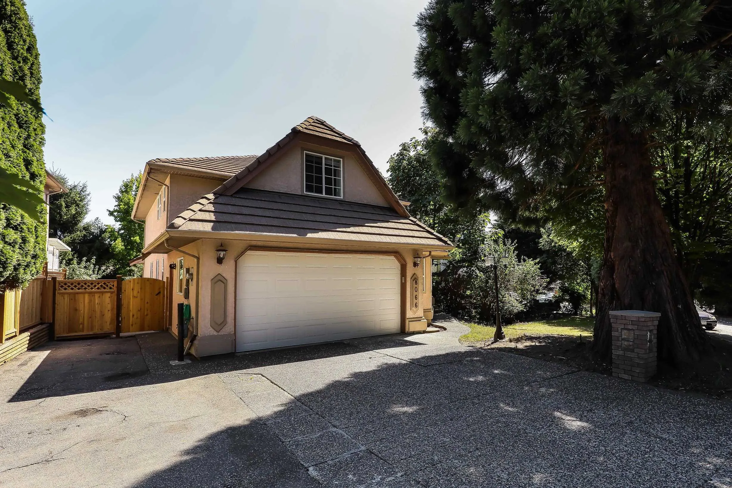 8066 168 Street